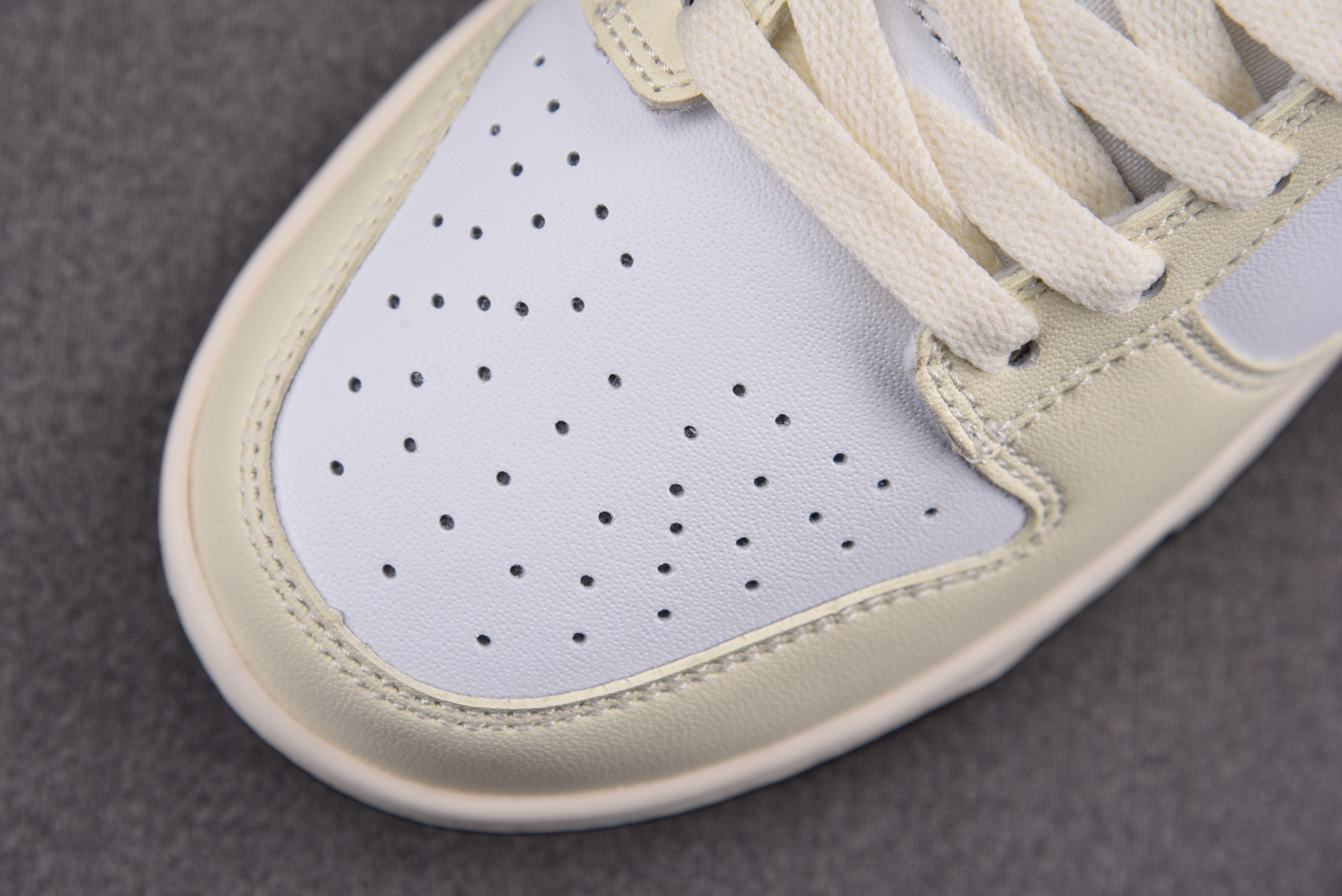 Nike Dunk Low Custom Sneakers Flower Messenger