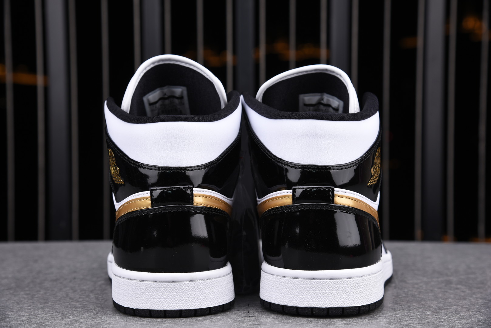 Jordan 1 Mid Patent Black White Gold