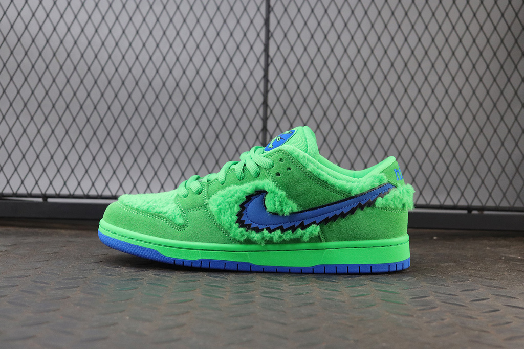 Nike SB Dunk Low Grateful Dead Bears Green/Orange/Yellow