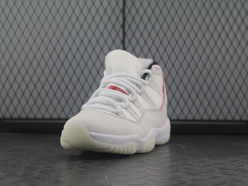Air Jordan 11 Platinum Tint