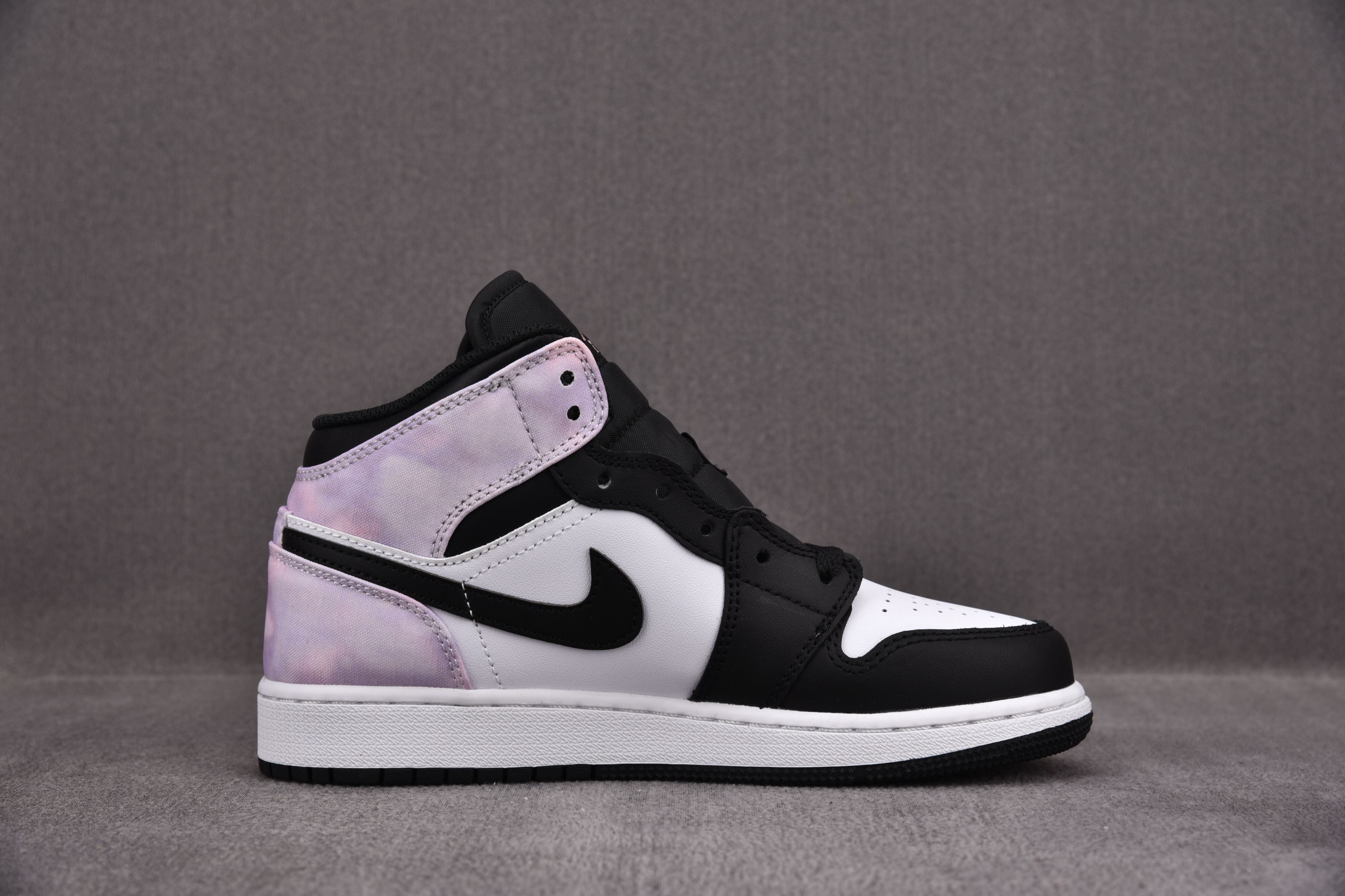 Jordan 1 Mid SE Zen Master