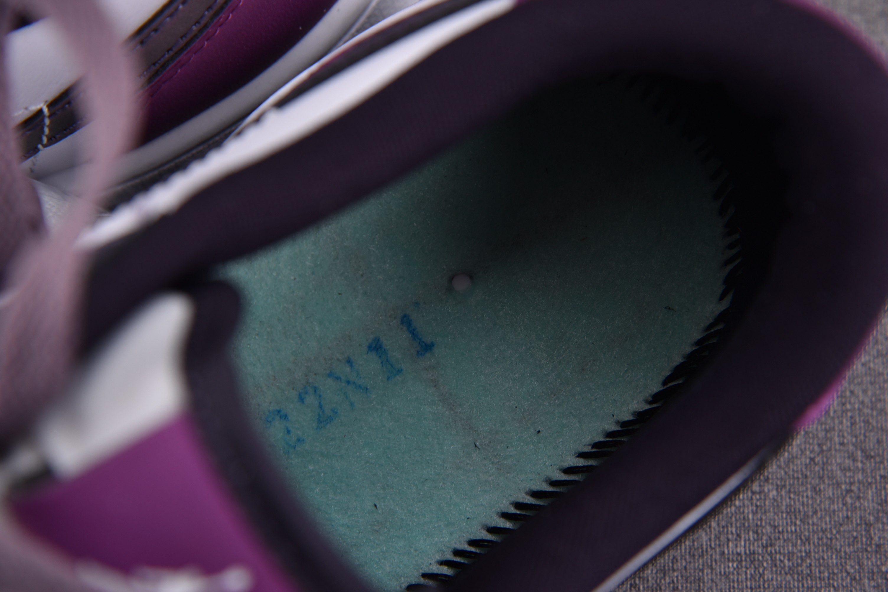 Jordan 1 Retro Low Golf NRG Purple Smoke