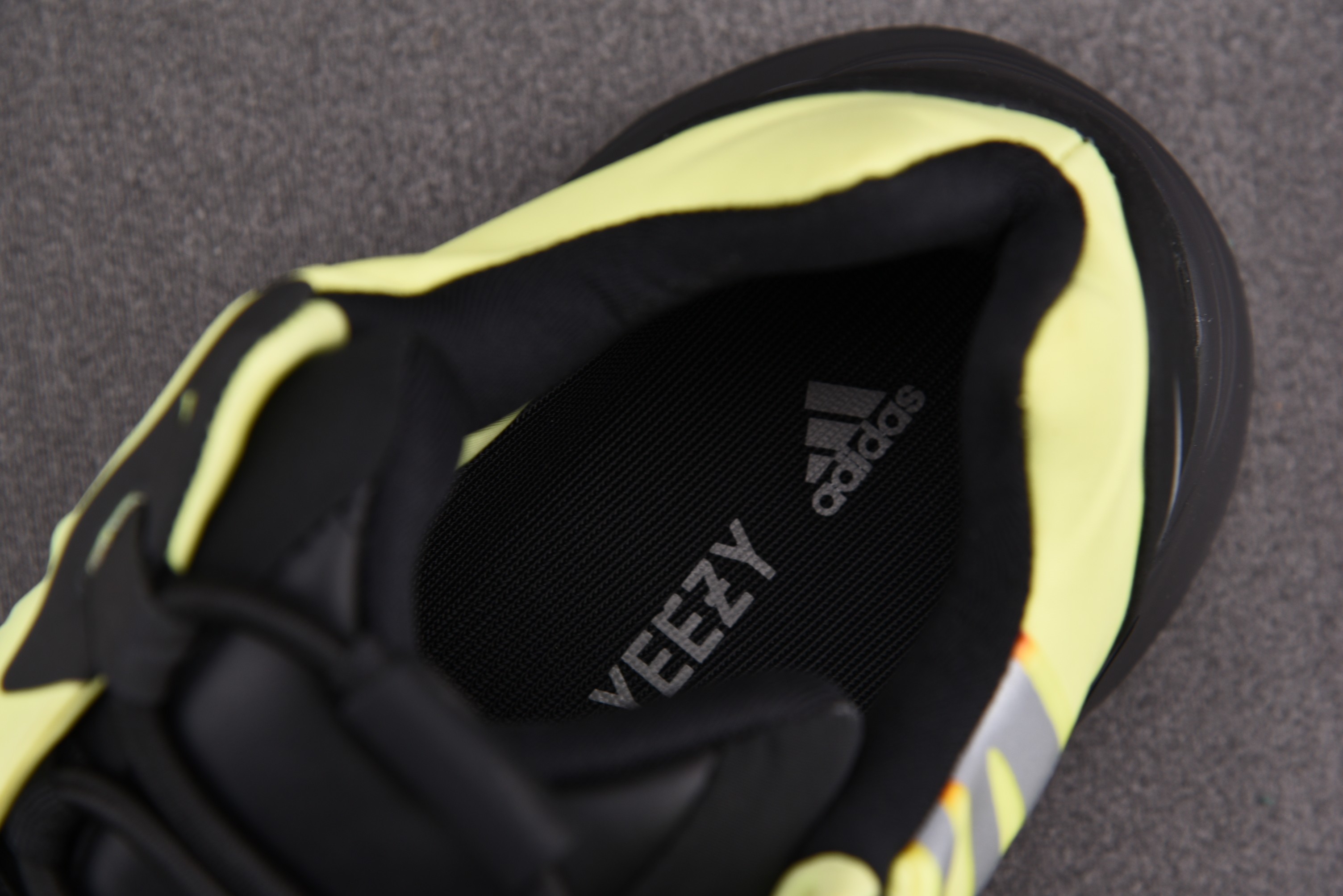 adidas Yeezy Boost 700 MNVN Phosphor