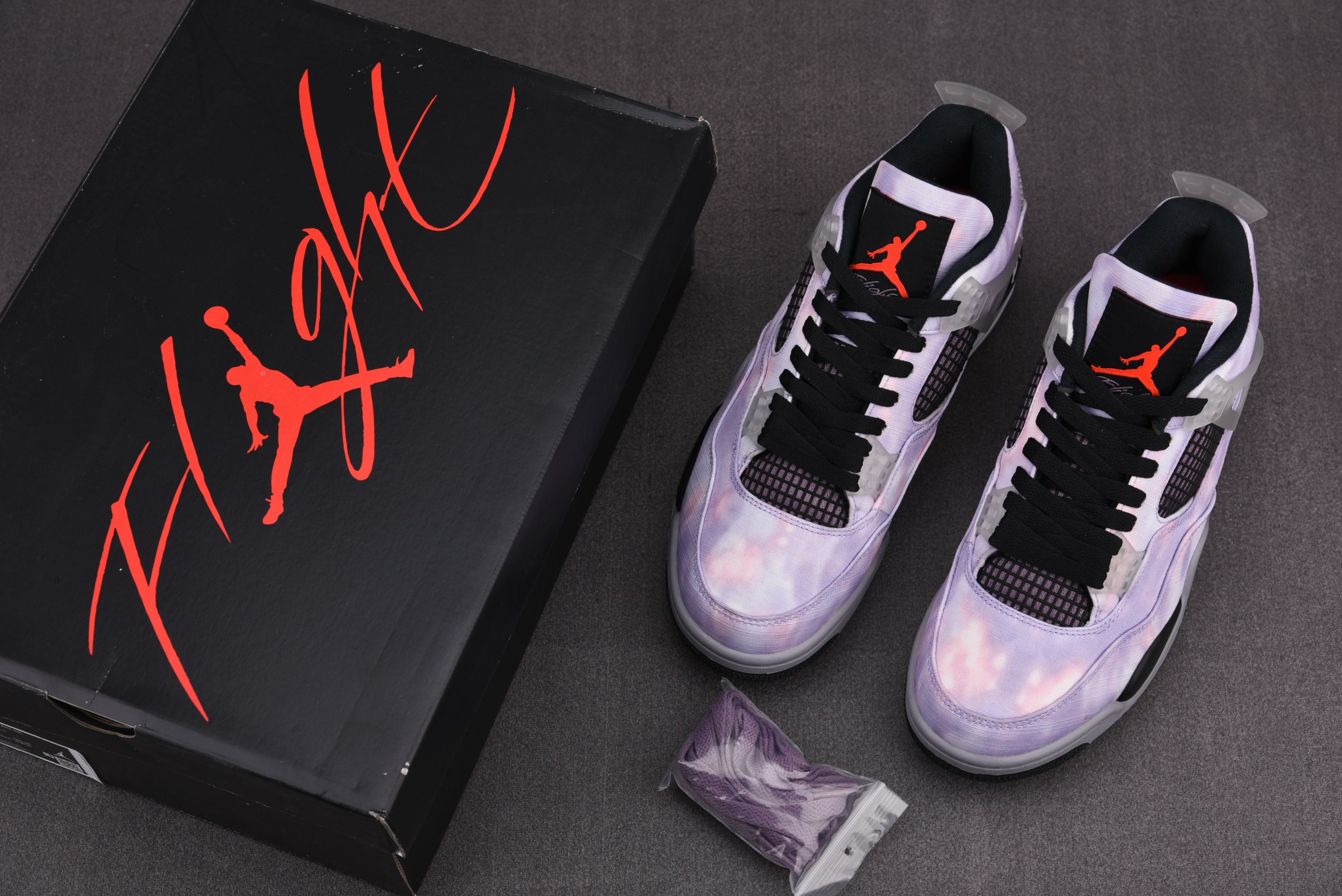 Air Jordan 4 Zen Master