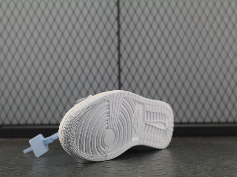 Jordan 1 Retro High   White