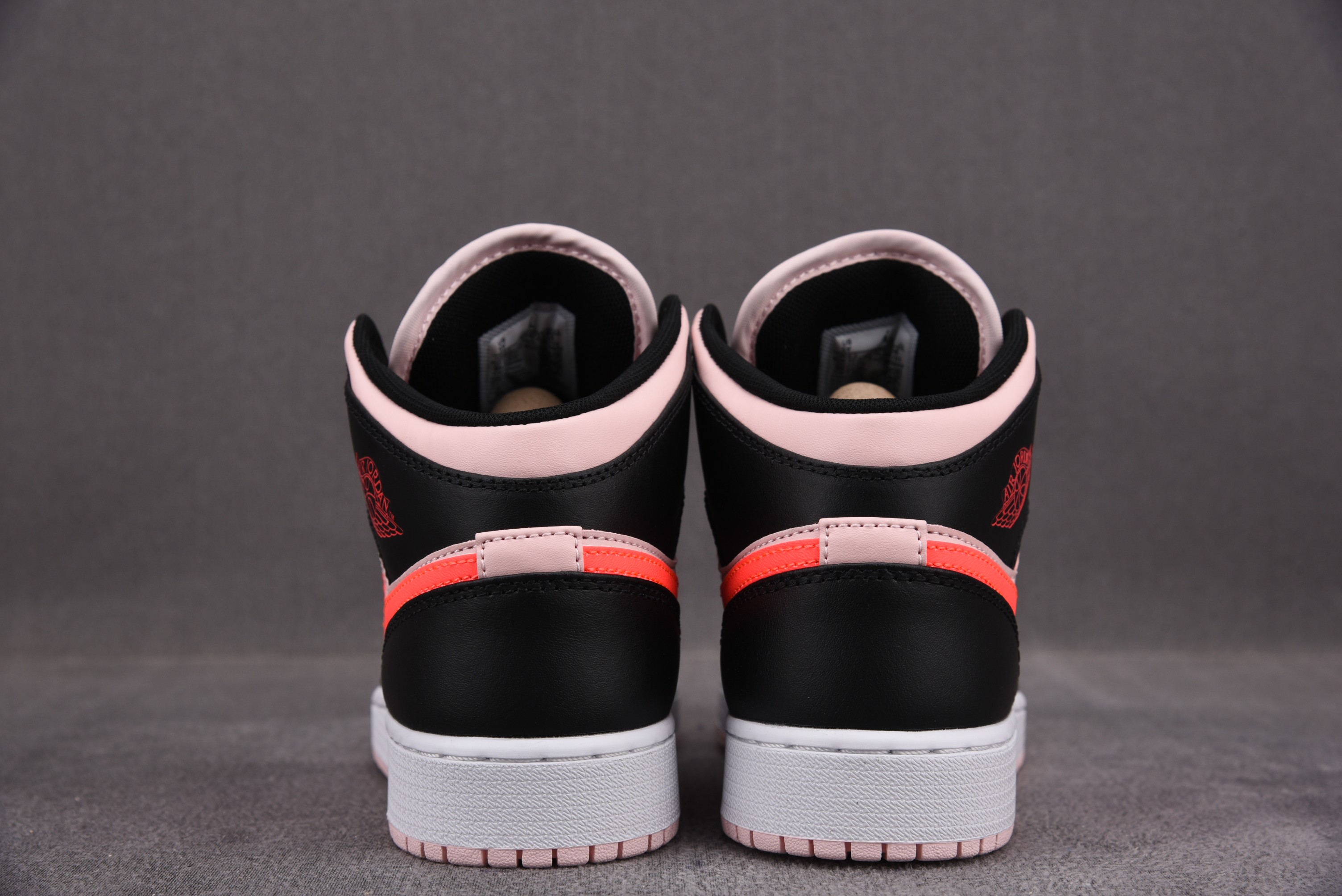 Jordan 1 Mid Atmosphere