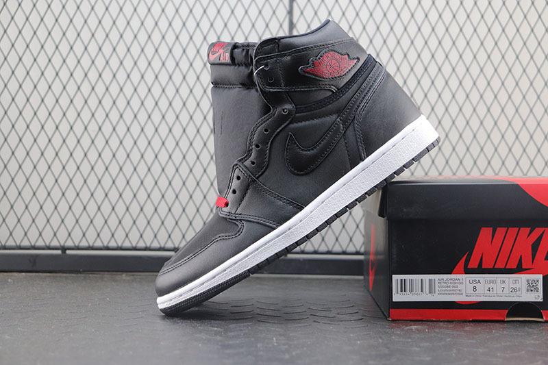 Air Jordan 1 Retro High OG “Black Satin/Gym Red”