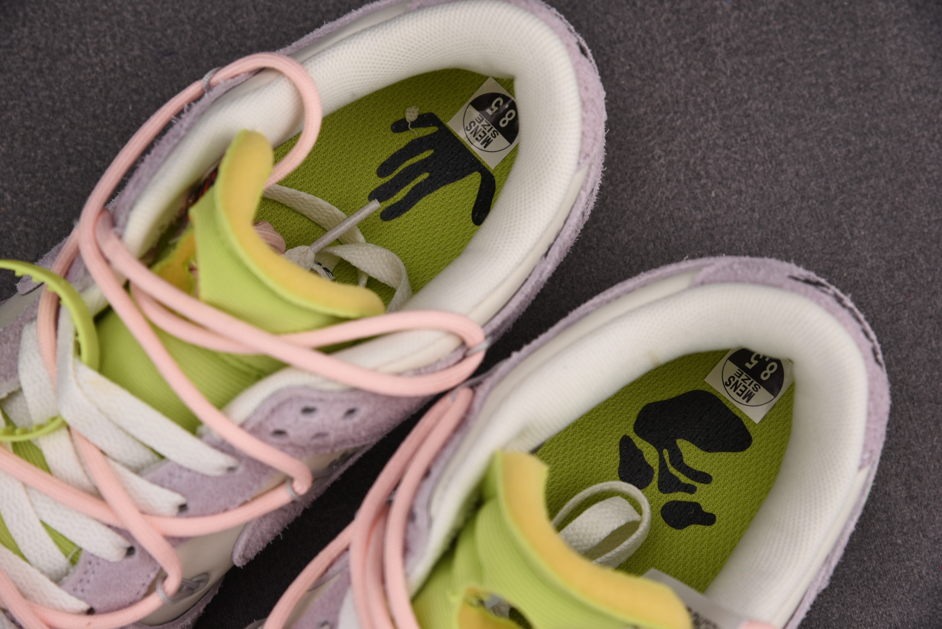 Nike Dunk Low   Lot 12