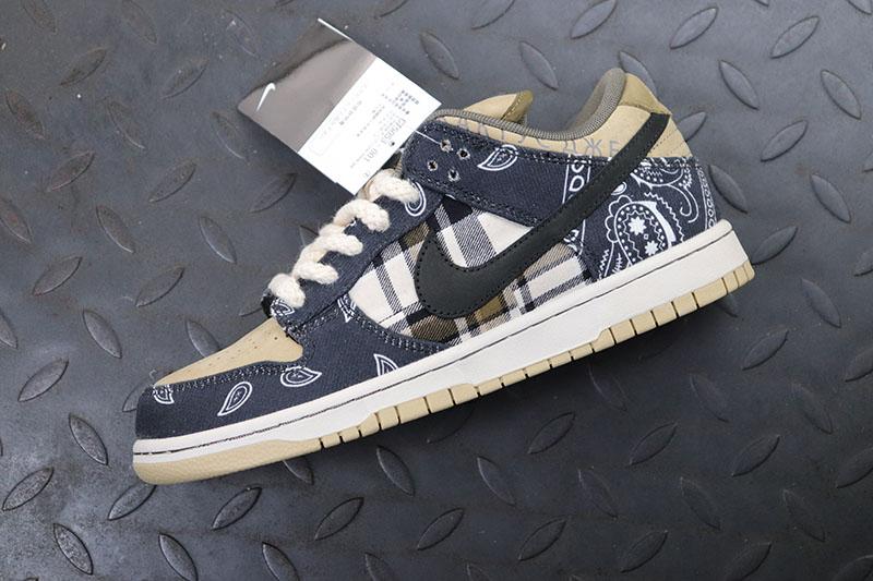 Nike SB Dunk Low Travis Scott