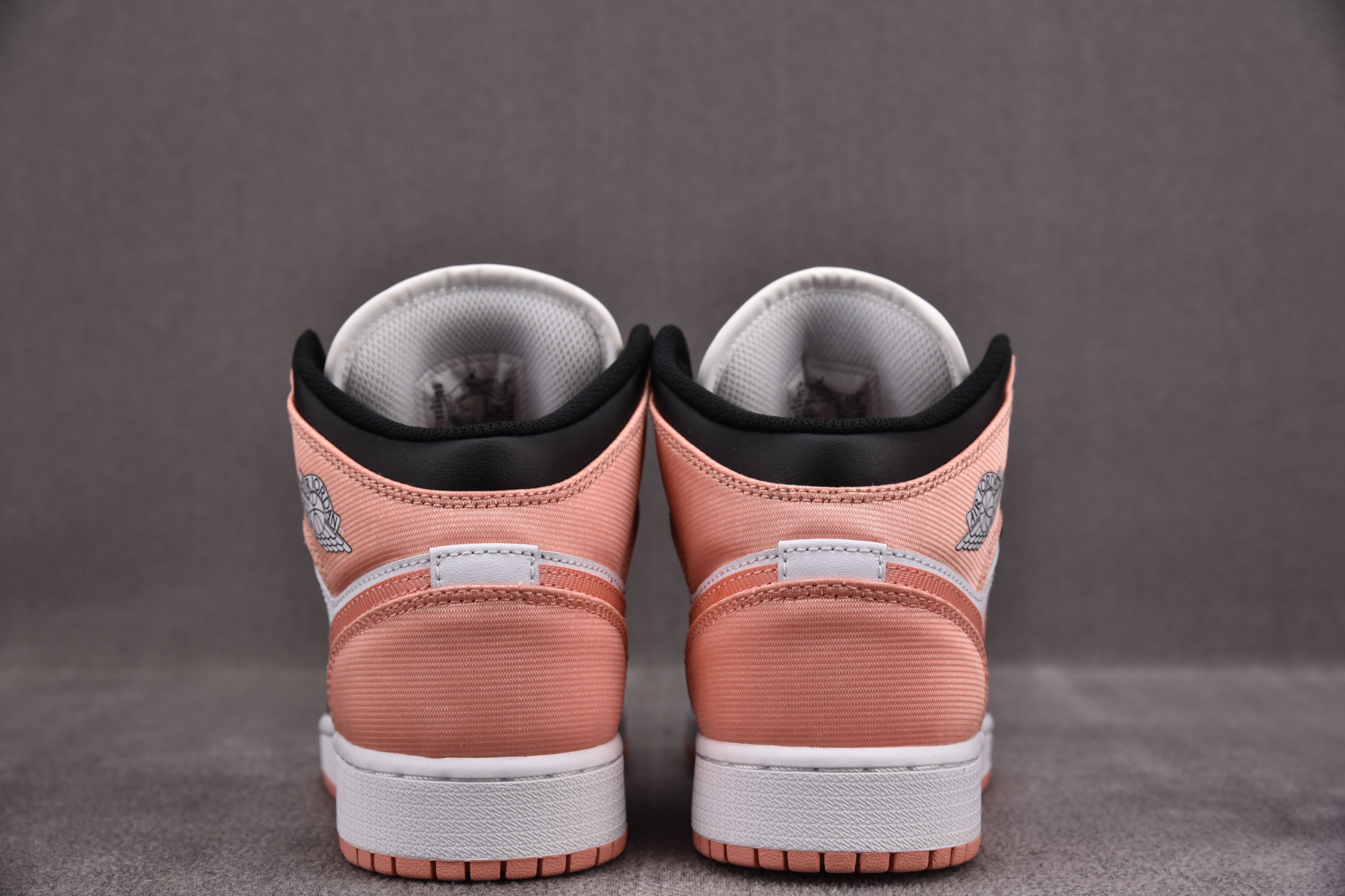 Jordan 1 Mid Light Madder Root (GS)