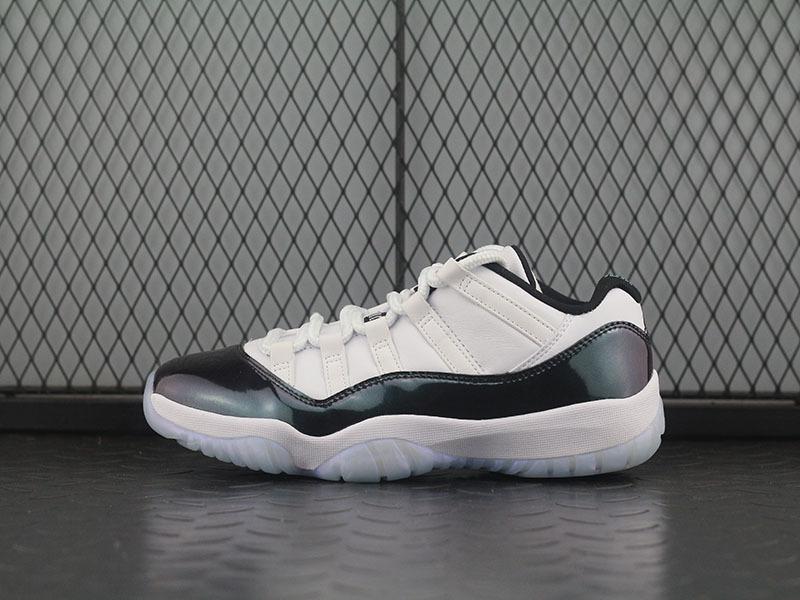 Jordan 11 Retro Low Easter/Emerald