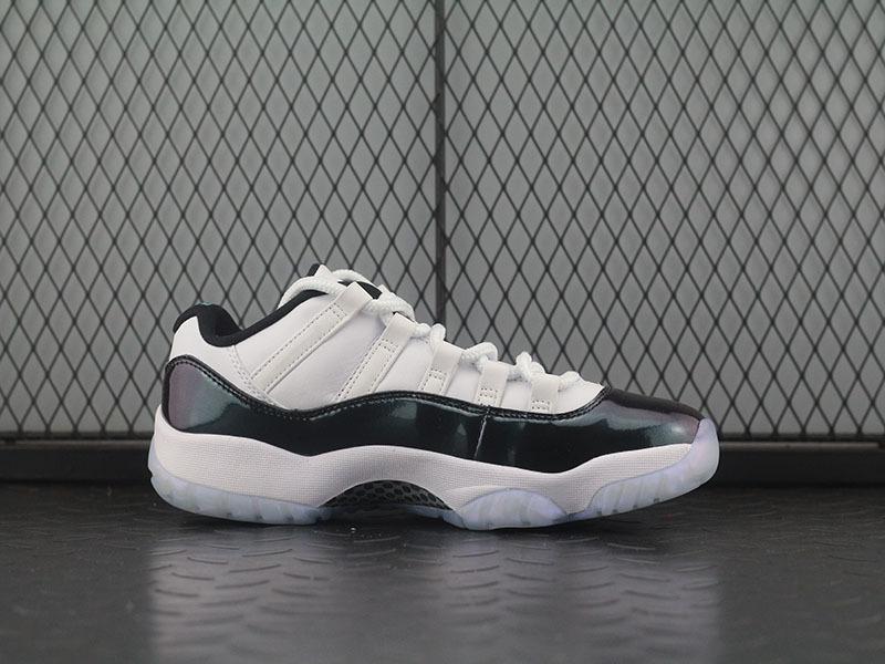 Jordan 11 Retro Low Easter/Emerald