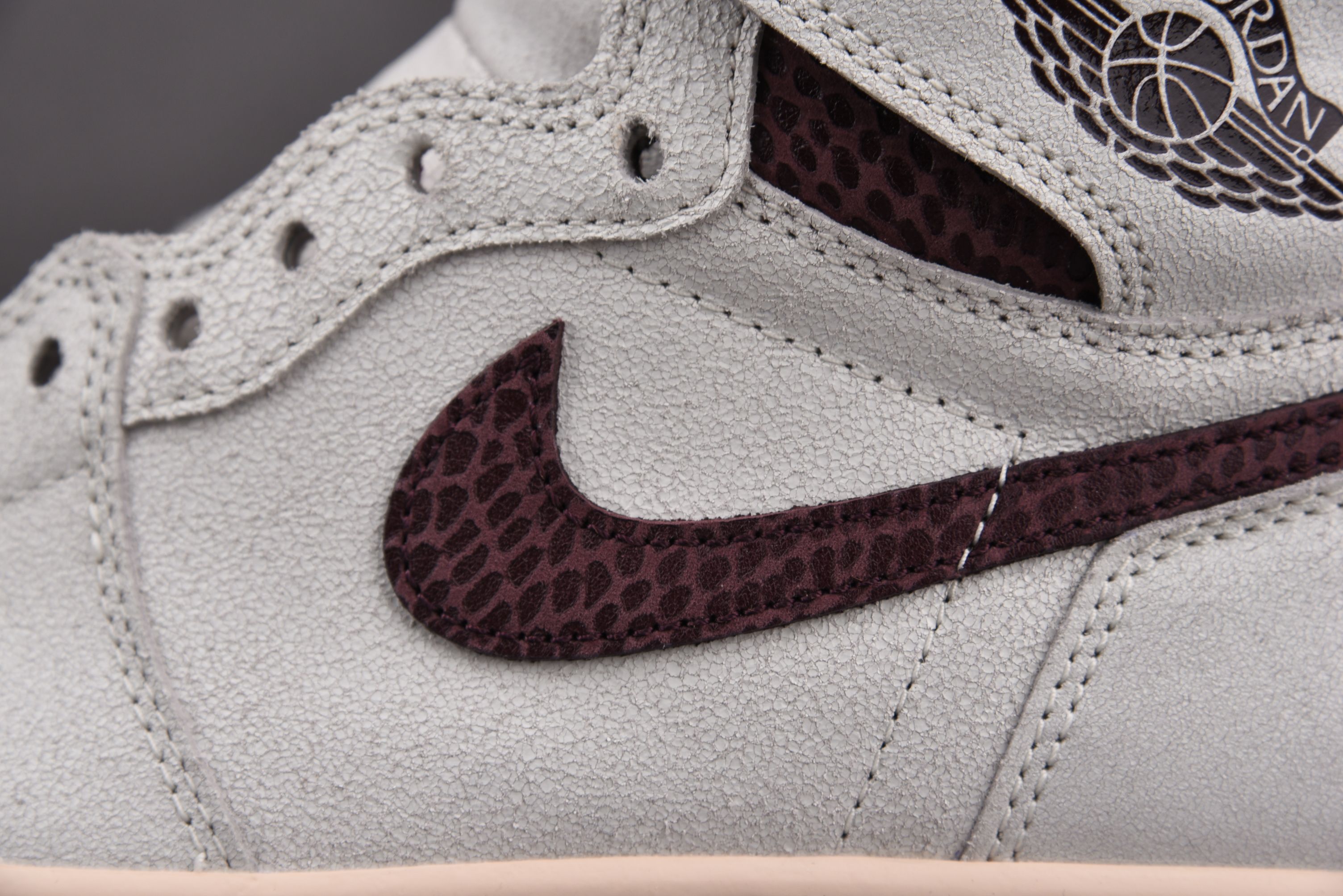 Jordan 1 Retro High OG A Ma Maniére