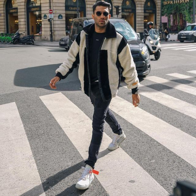 Air Force 1 Low   (with Brown   Box)