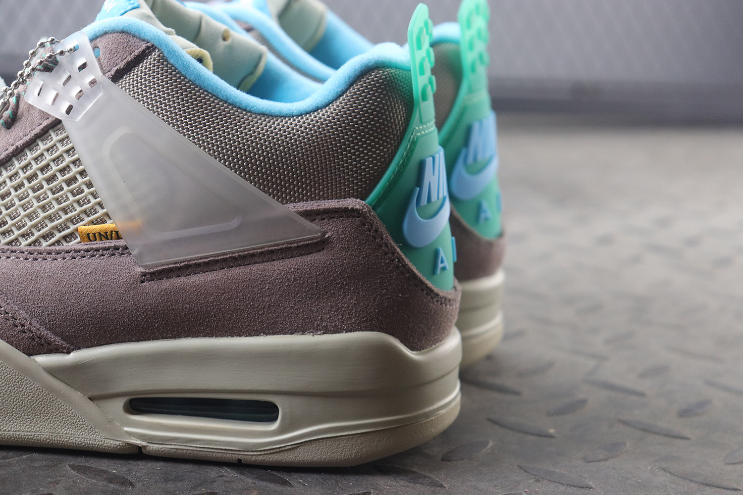 Jordan 4 Retro SP 30th Anniversary Union Taupe Haze