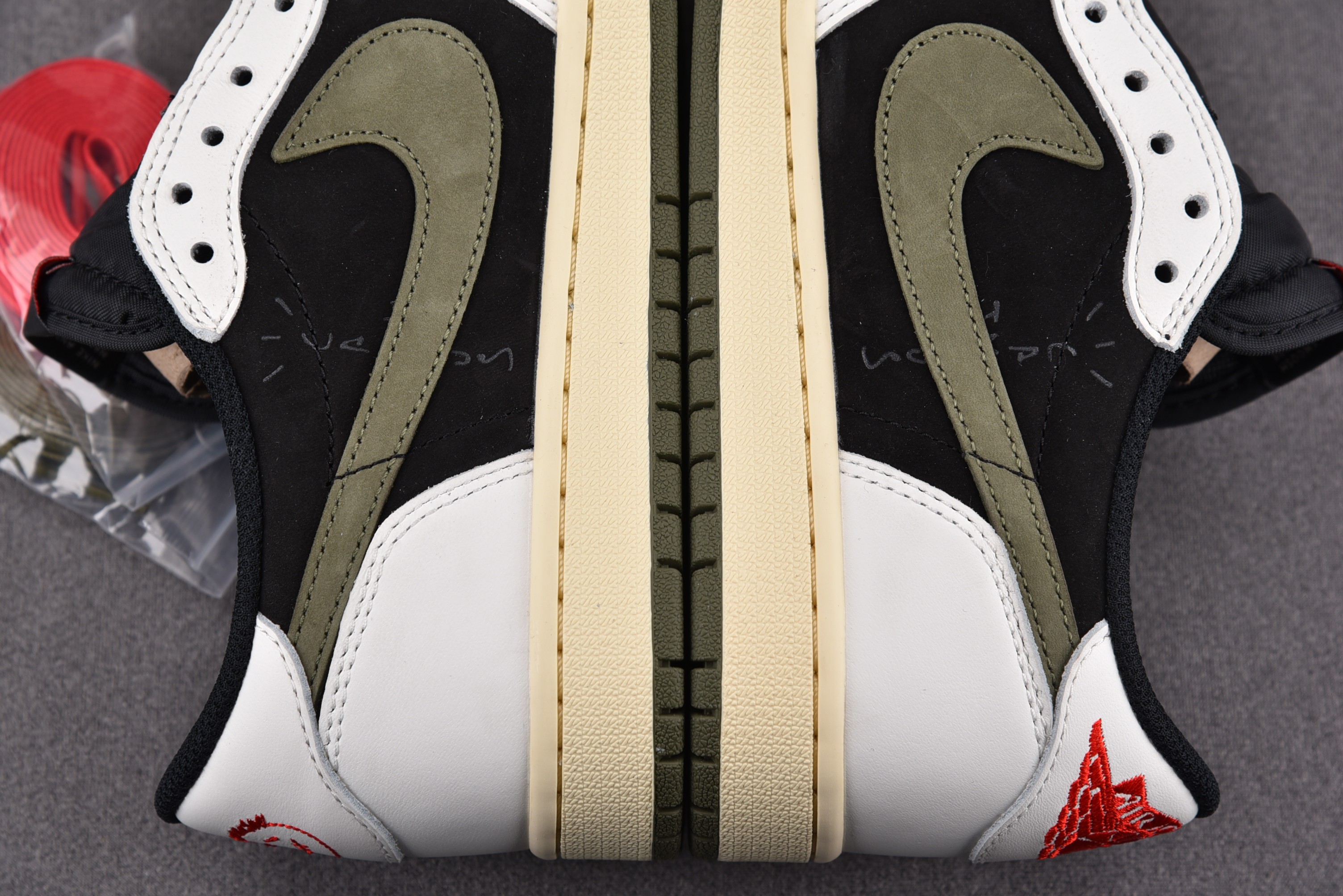 Jordan 1 Retro Low OG SP Travis Scott Olive Dames&Heren