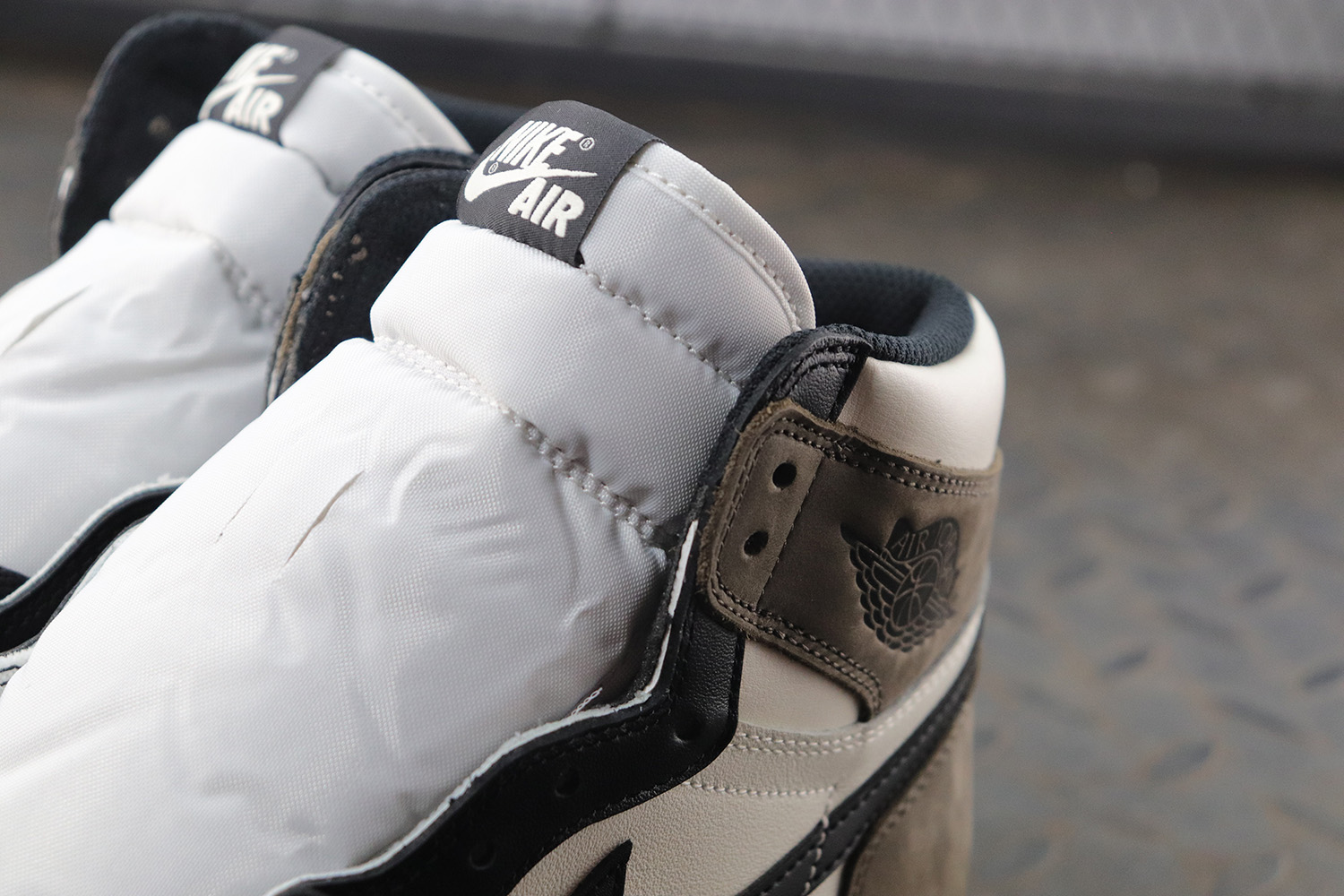 Jordan 1 Retro High Dark Mocha