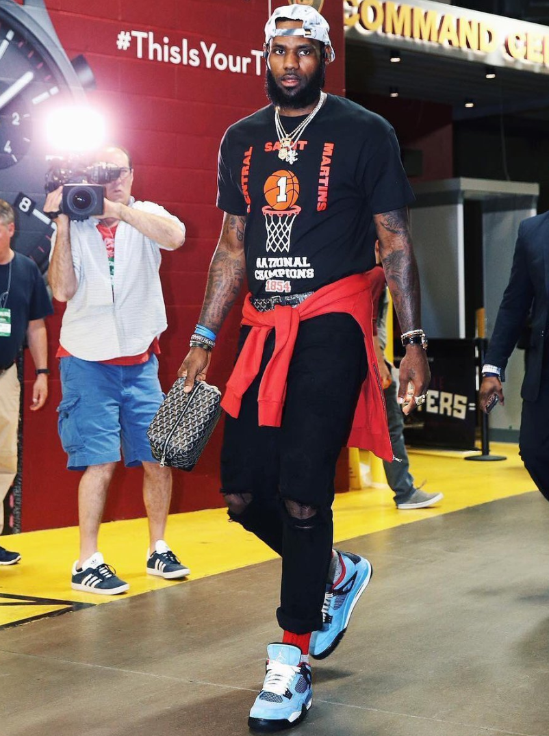 Jordan 4 Retro Travis Scott Cactus Jack