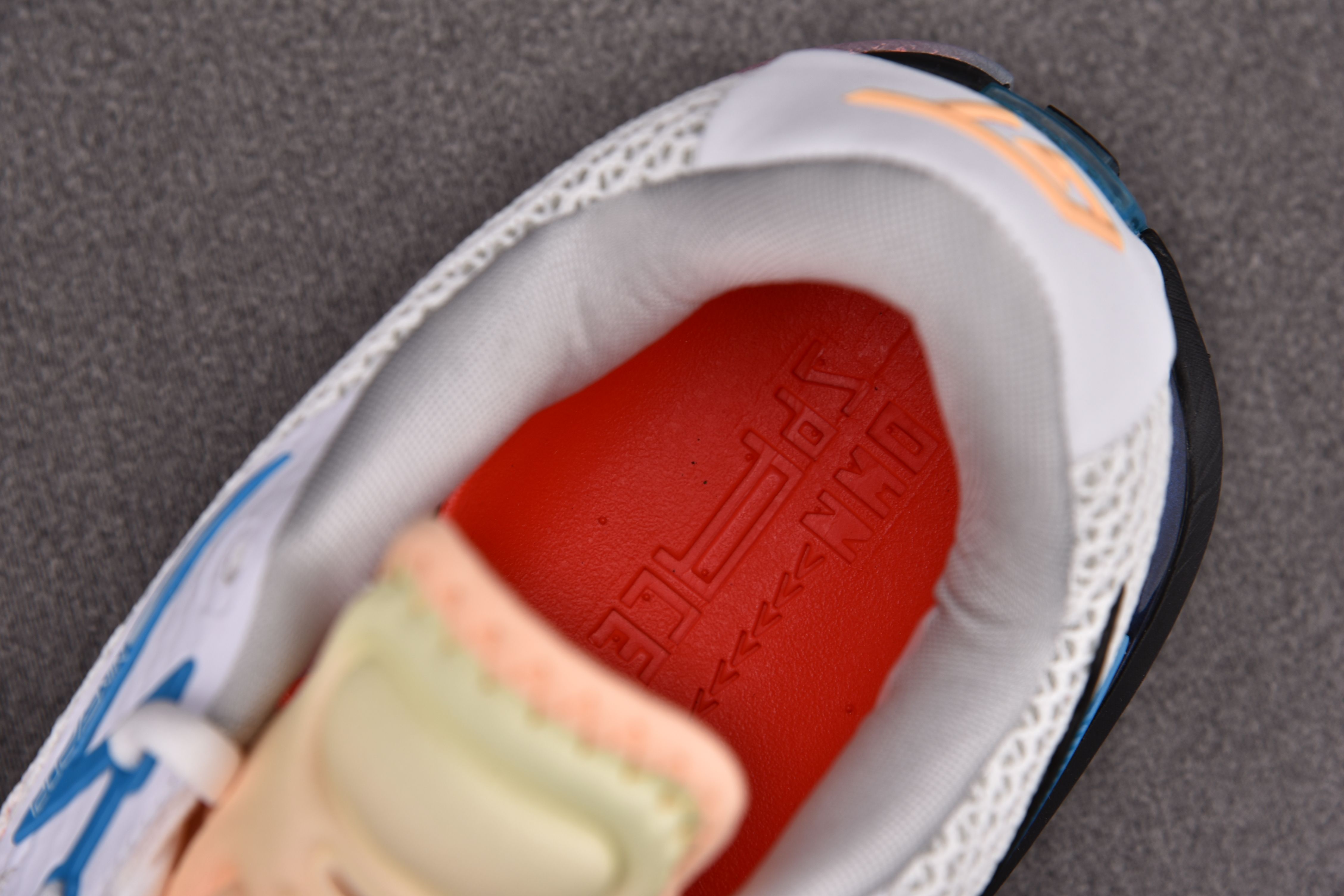 Nike Air Zoom G.T. Cut White Black Laser Blue