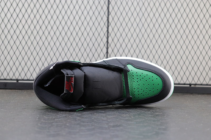 Jordan 1 Retro High Pine Green Black ( Pine Green 2.0)