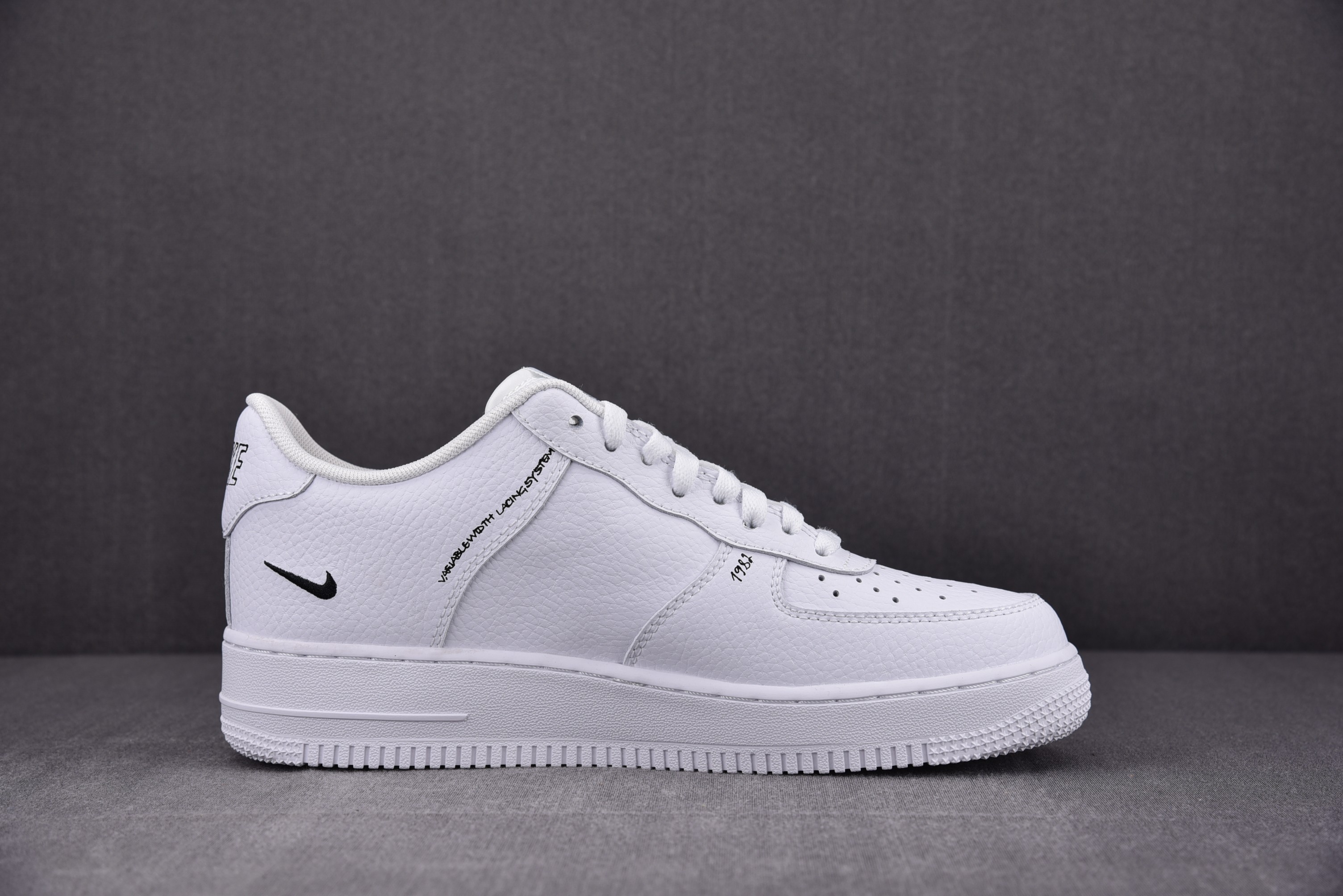 Nike Air Force 1 Low Sketch White Black