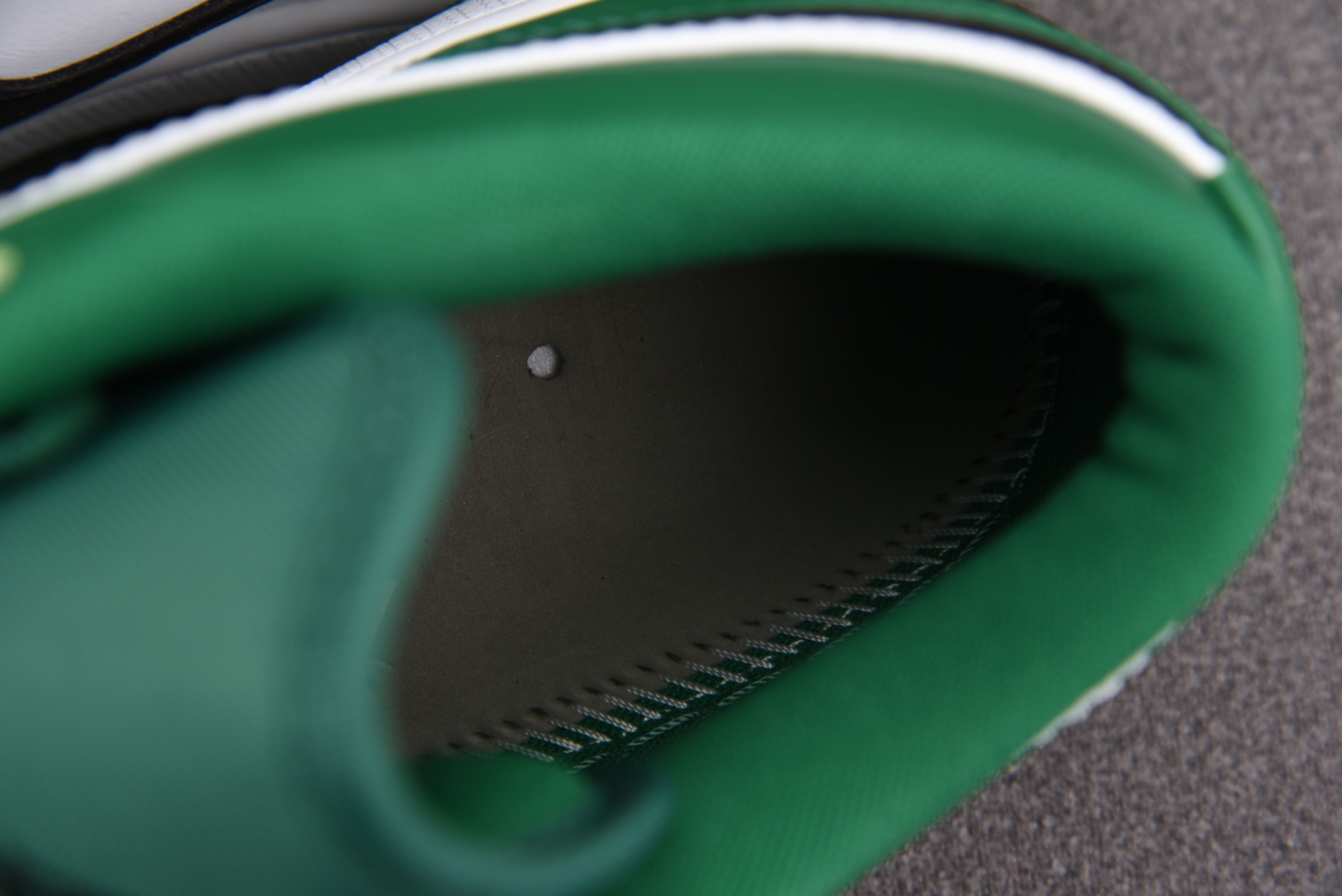 Jordan 1 Low Pine Green