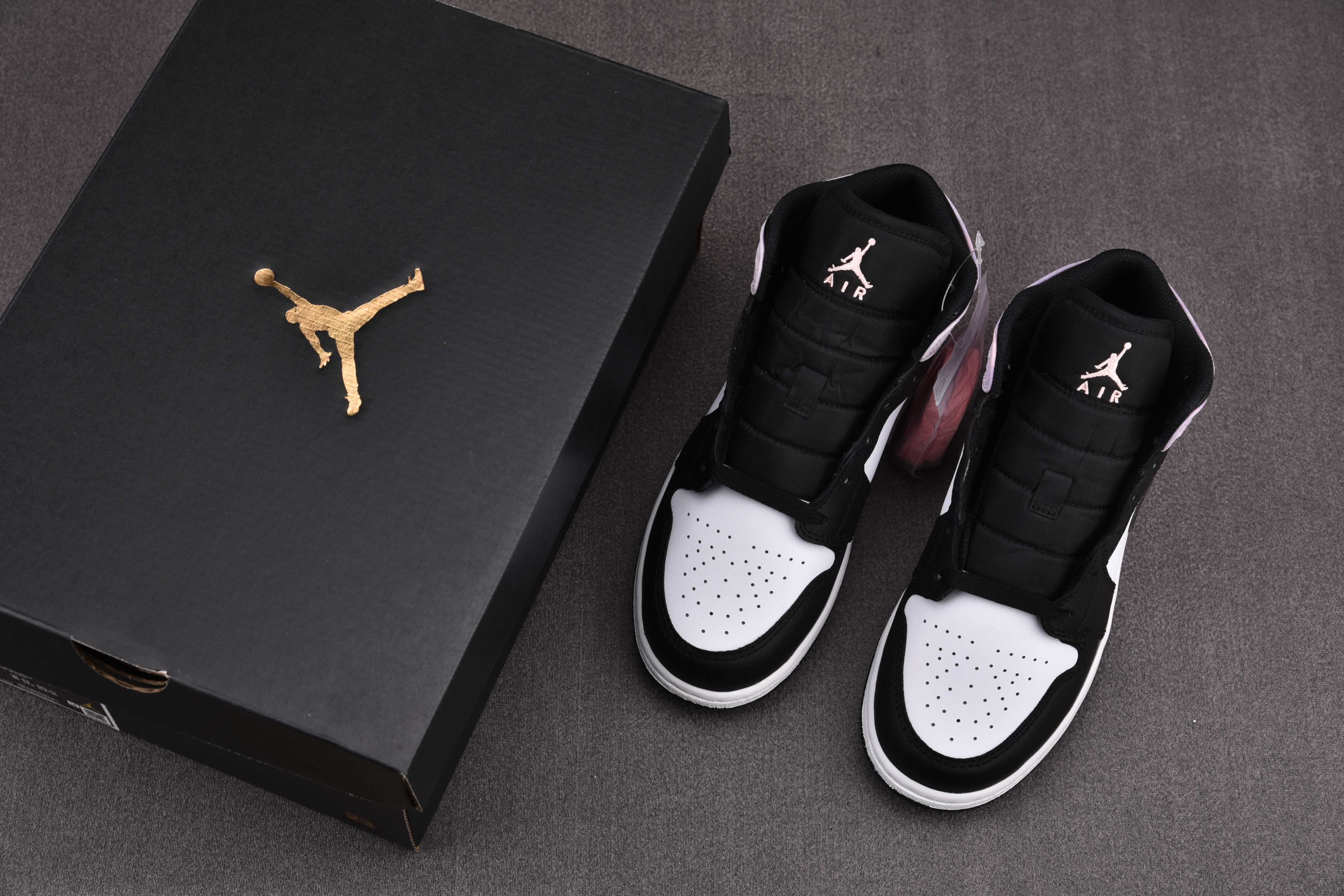 Jordan 1 Mid SE Zen Master