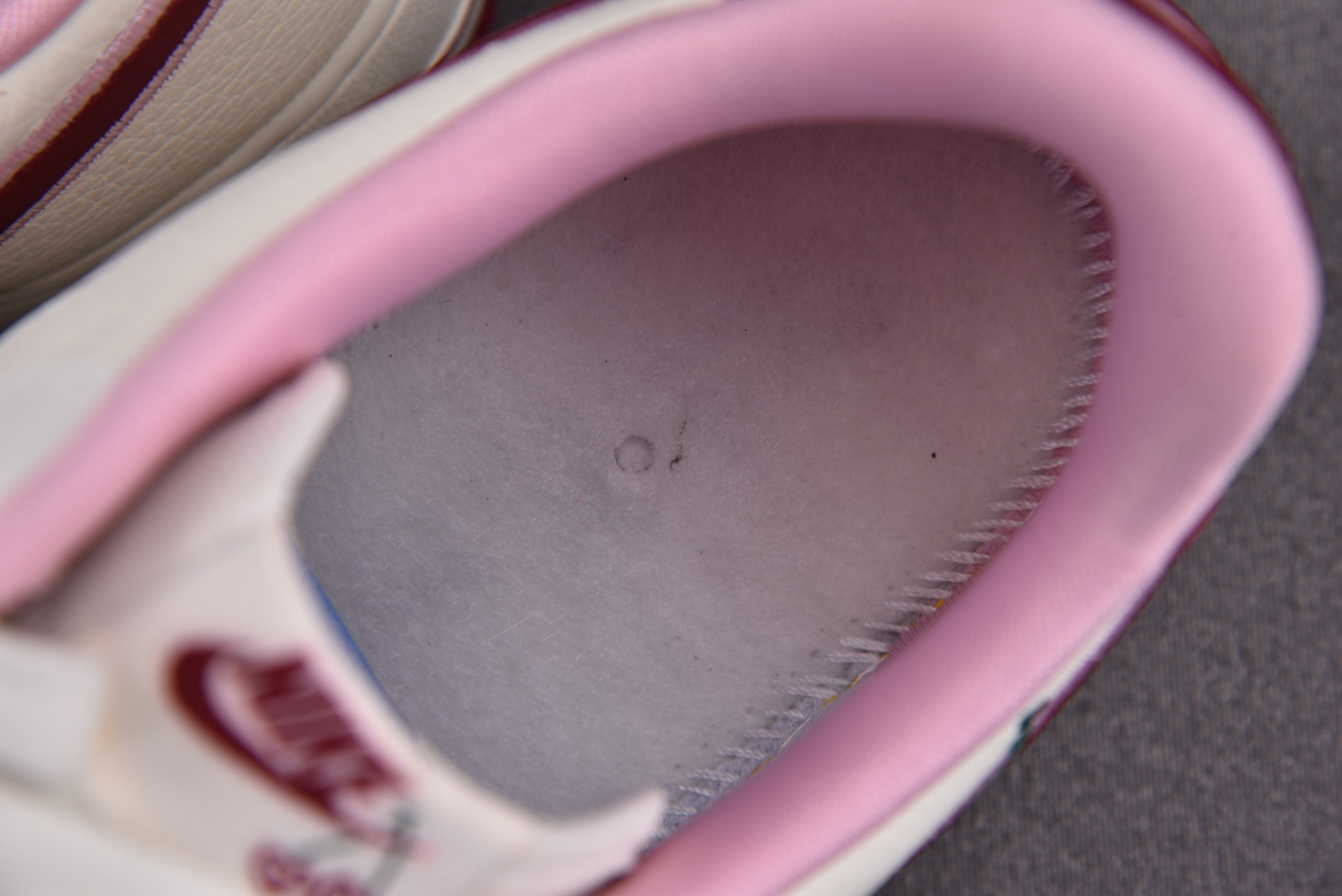 Nike Air Force 1 Low ValentineÕs Day (2023)