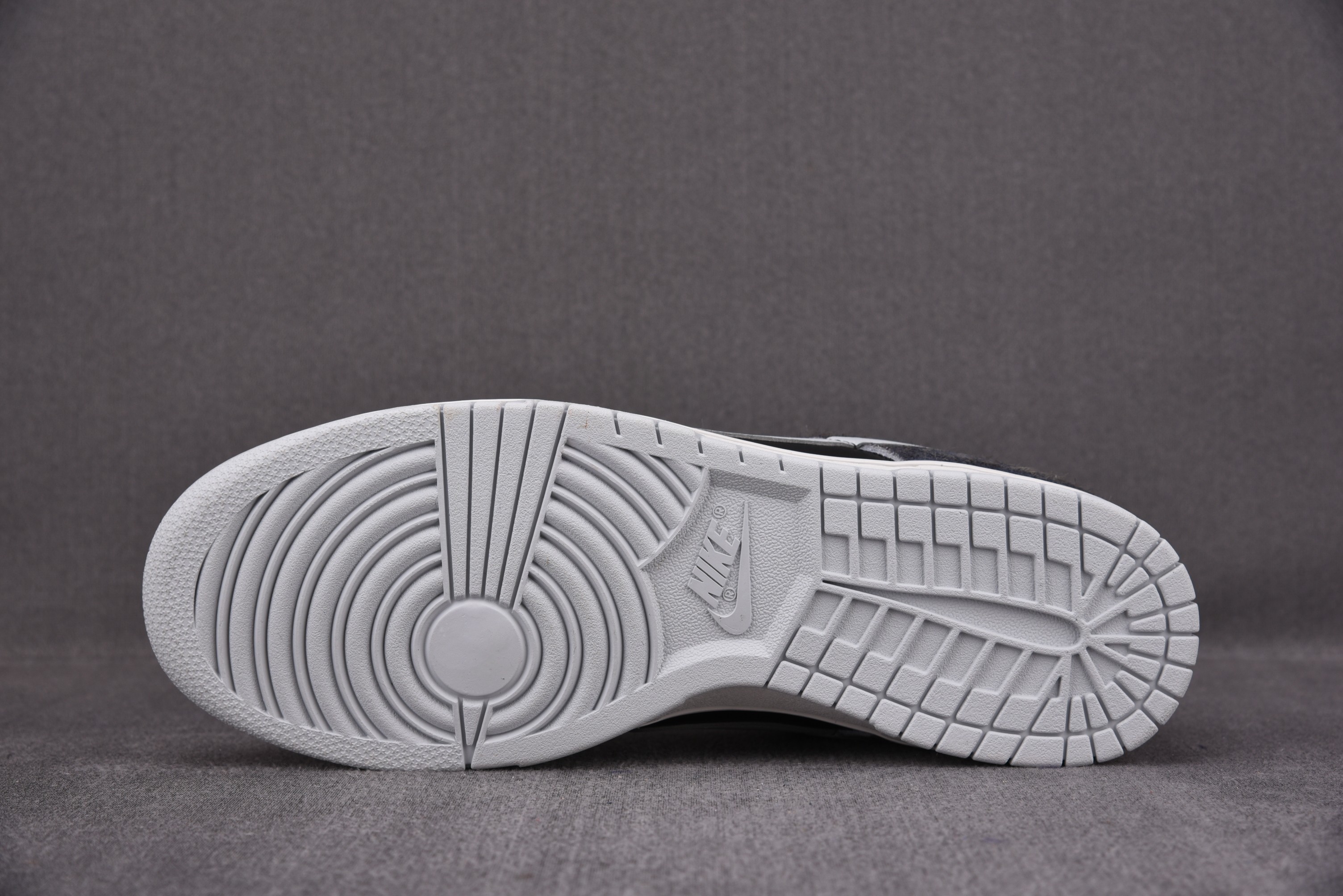 Nike Dunk Low Retro Animal Pack Zebra