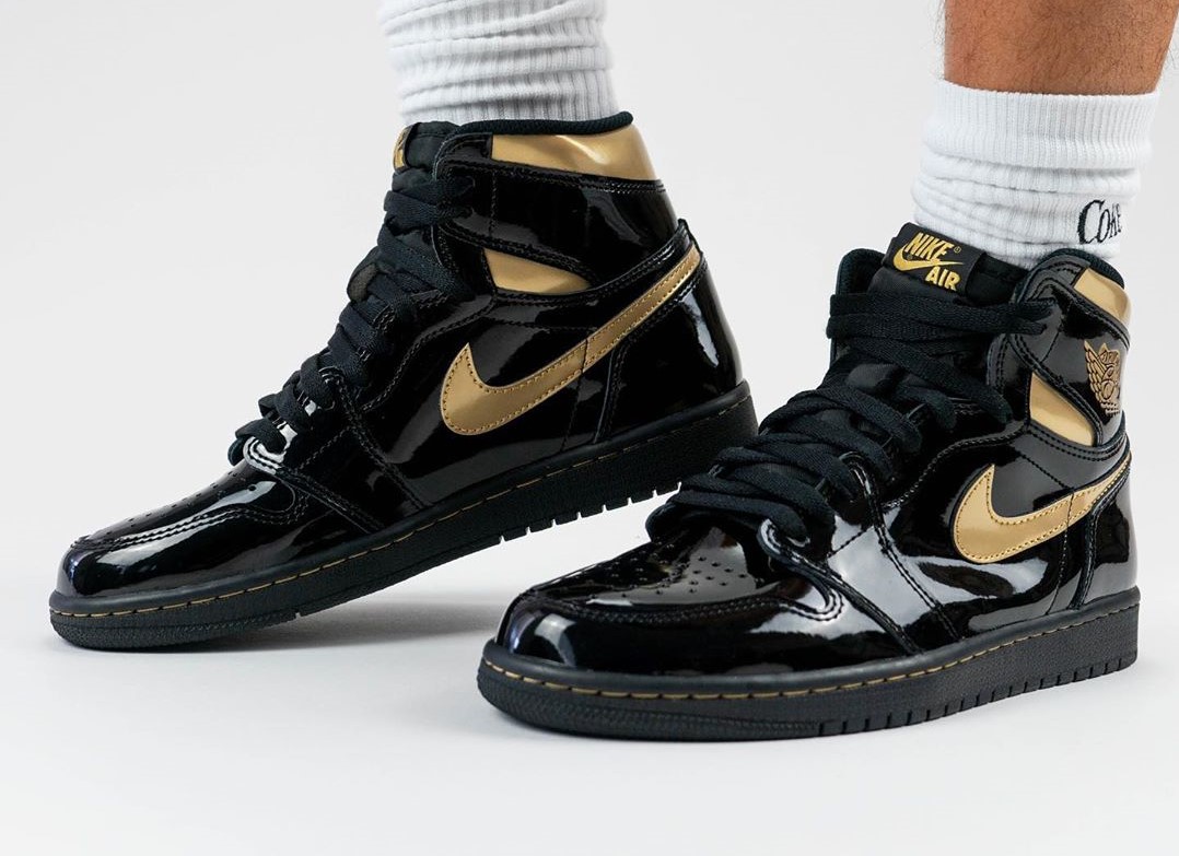 Jordan 1 Retro High Black Metallic Gold (2020)