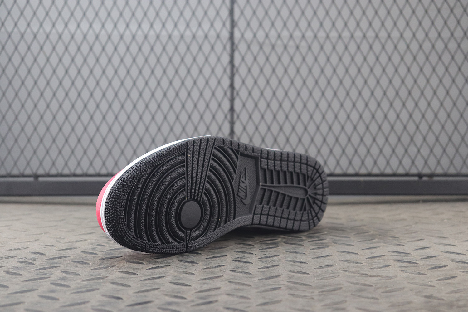 Jordan 1 Retro High OG Light Fusion Red