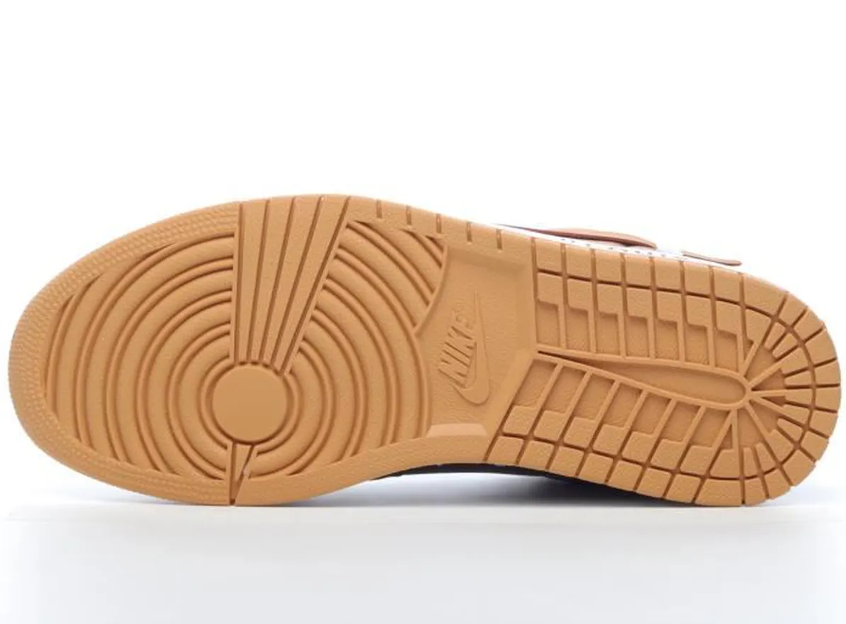 Air Jordan 1 Retro Low x Louis Vuitton (Custom) Sneaker