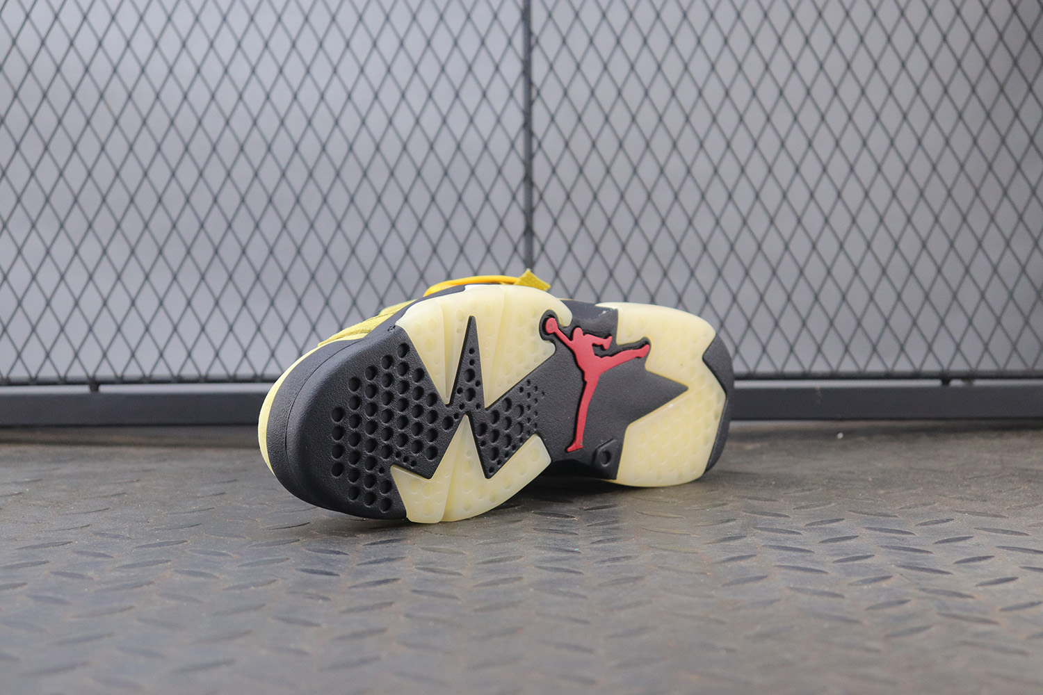 Jordan 6 Retro Travis Scott Yellow Friends & Family