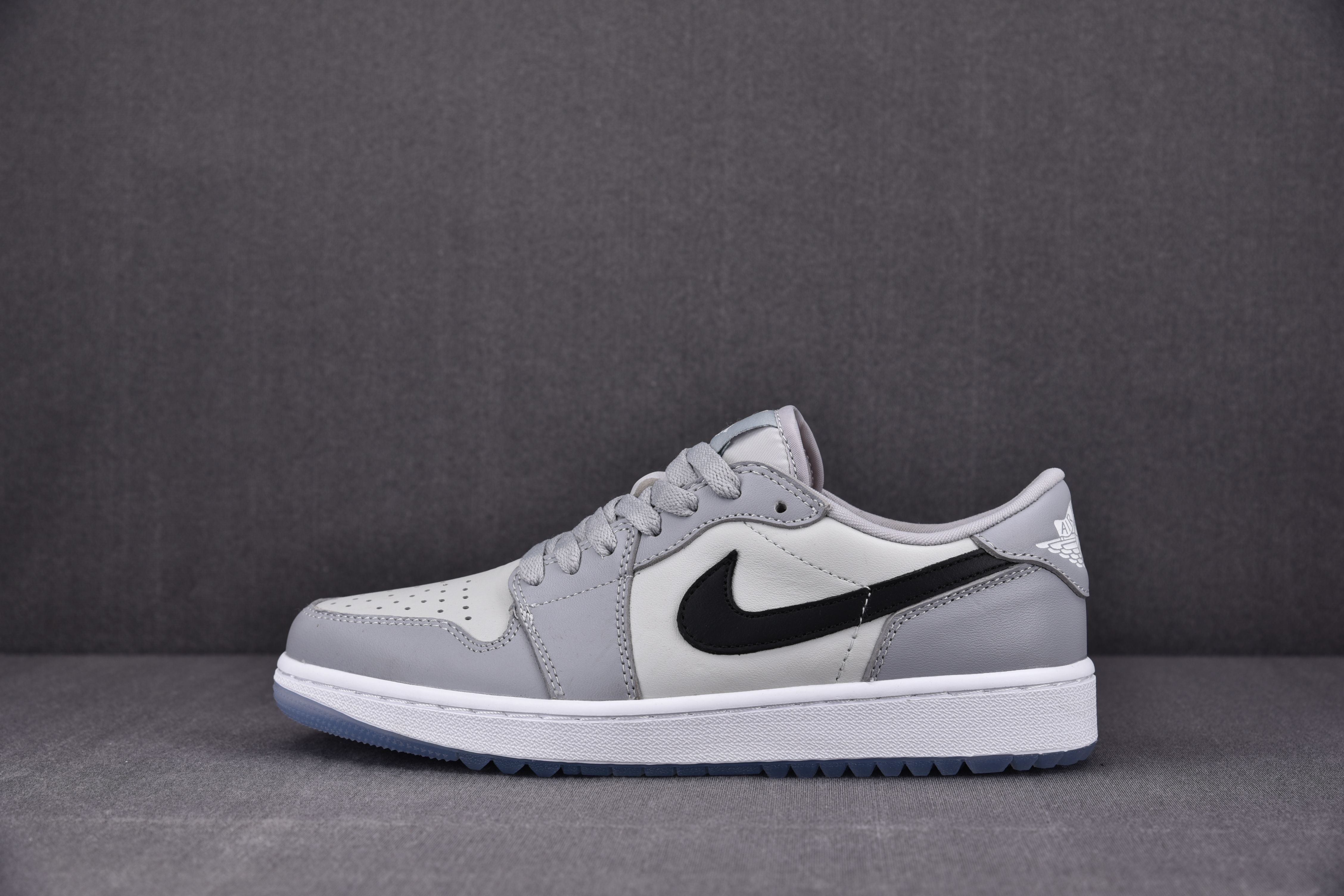 Jordan 1 Retro Low Golf Wolf Grey