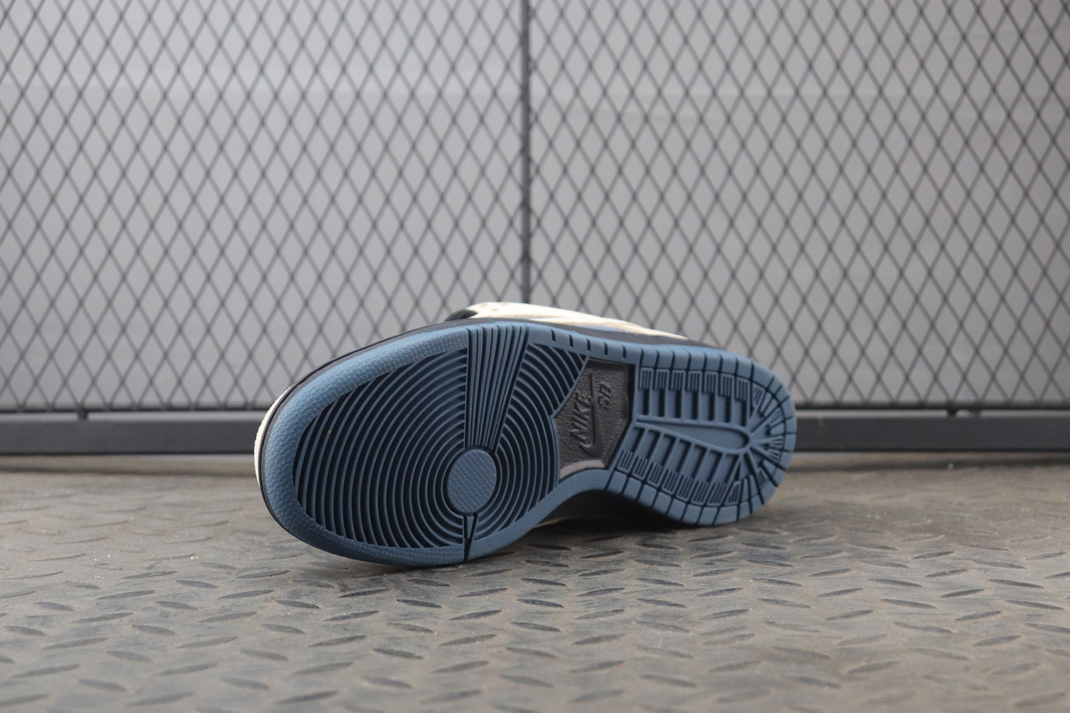 Nike SB Dunk Low Pro Thunderstorm