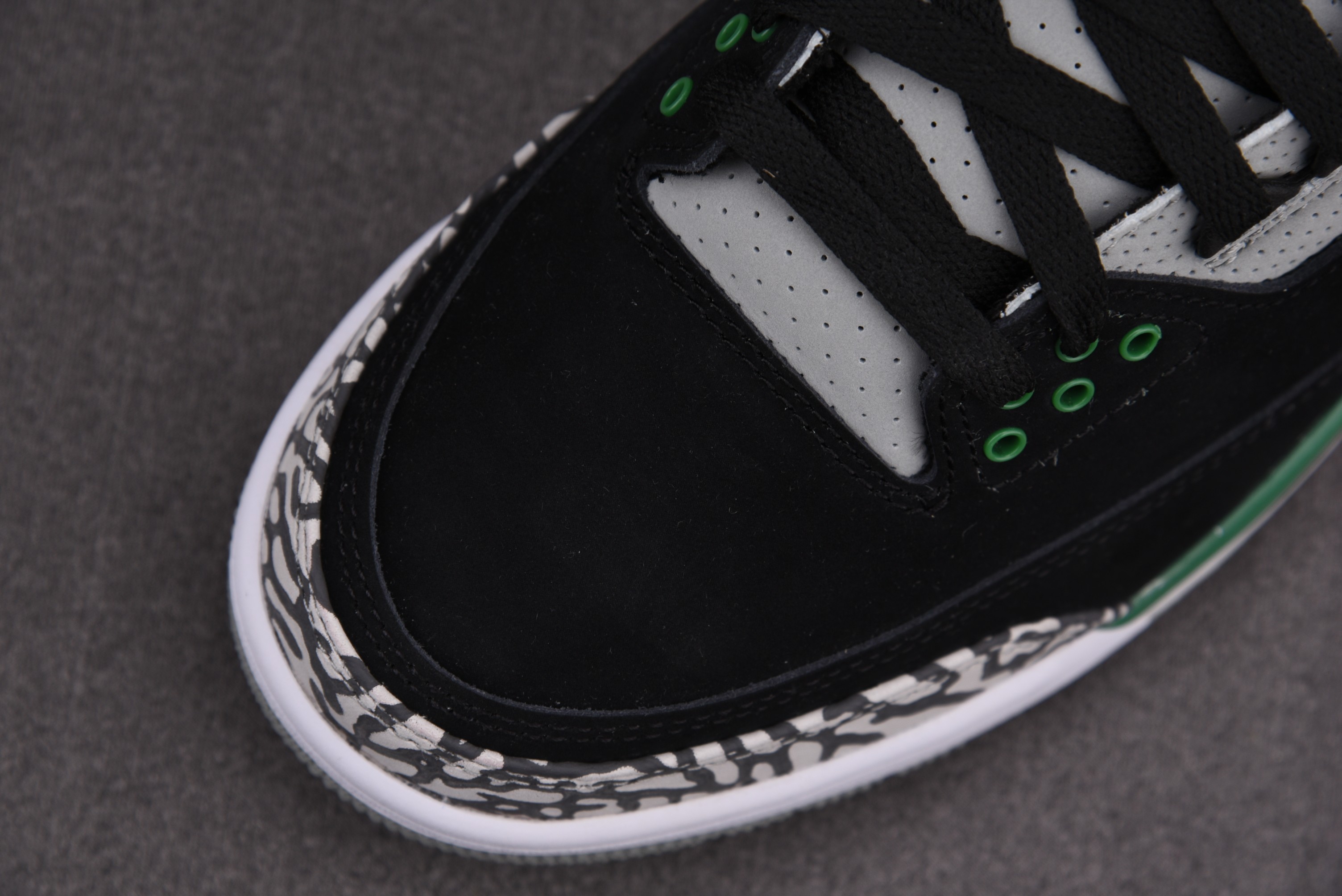 Jordan 3 Retro Pine Green