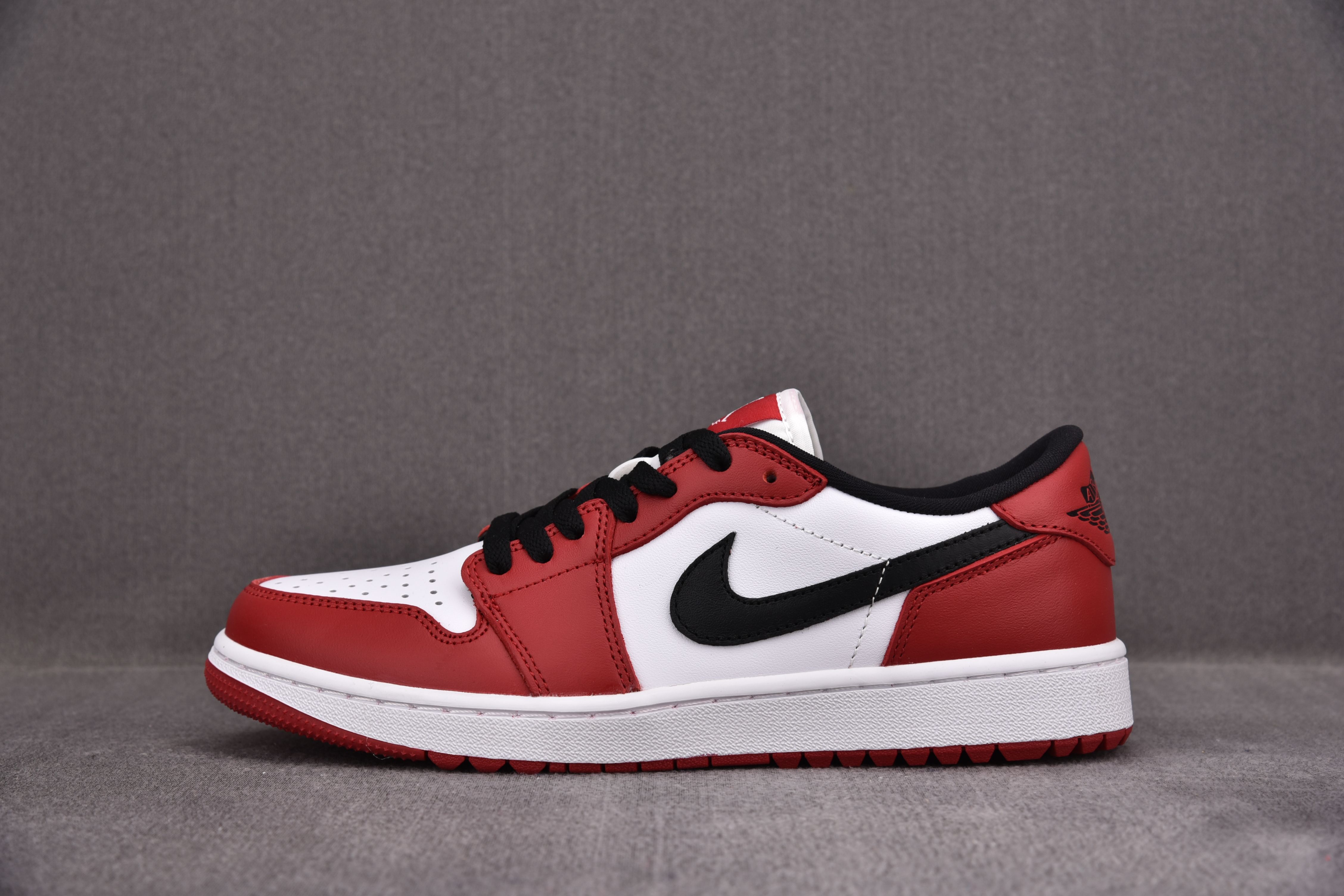 Jordan 1 Retro Low Golf Chicago