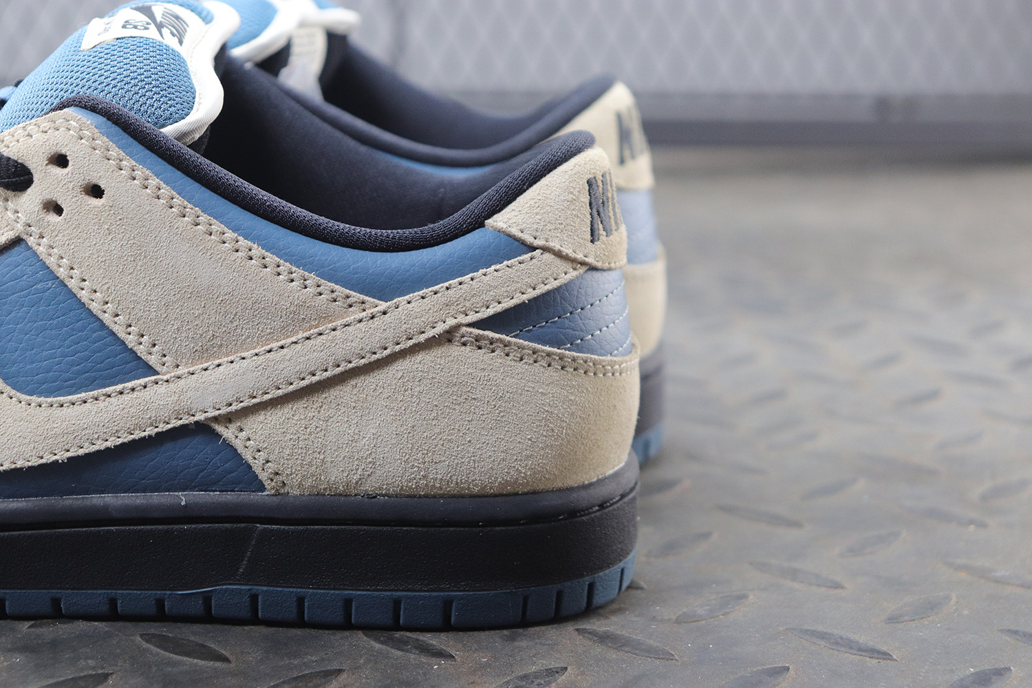 Nike SB Dunk Low Pro Thunderstorm