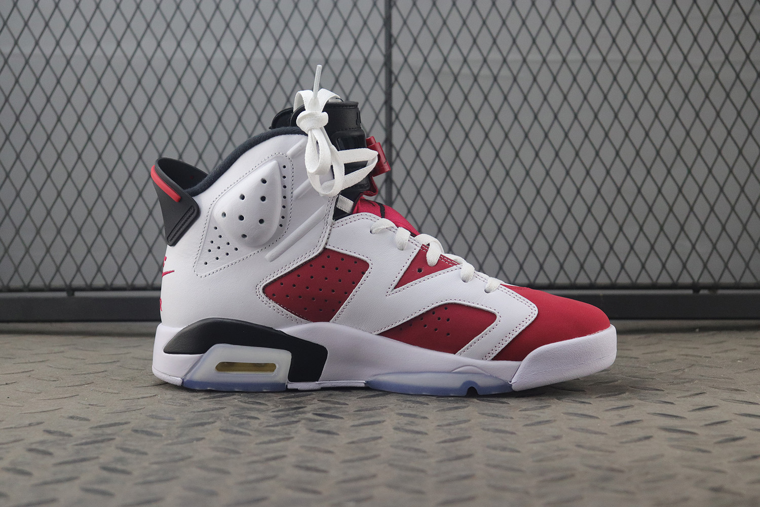 Jordan 6 Retro Carmine (2021)