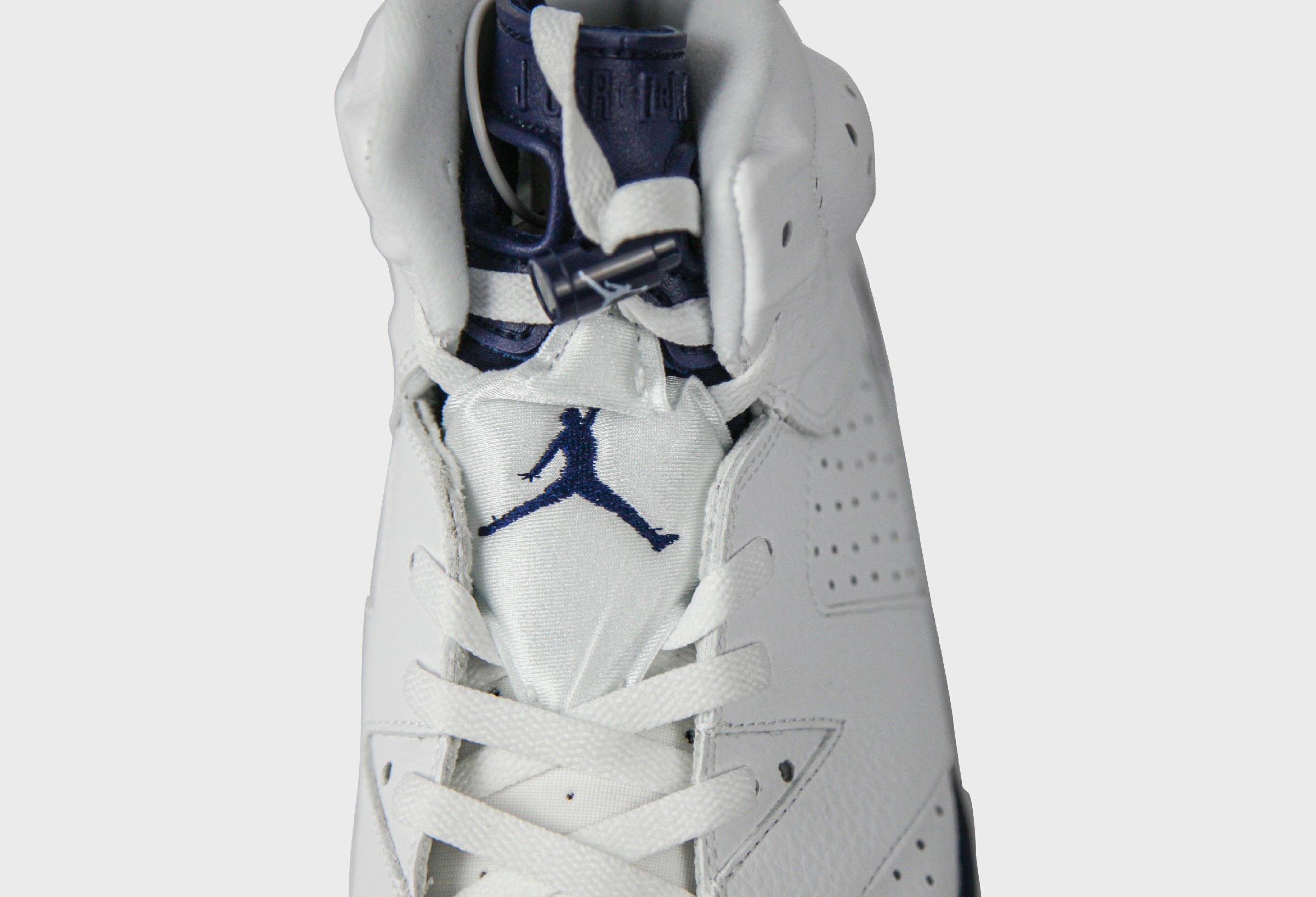 Jordan 6 Midnight Navy