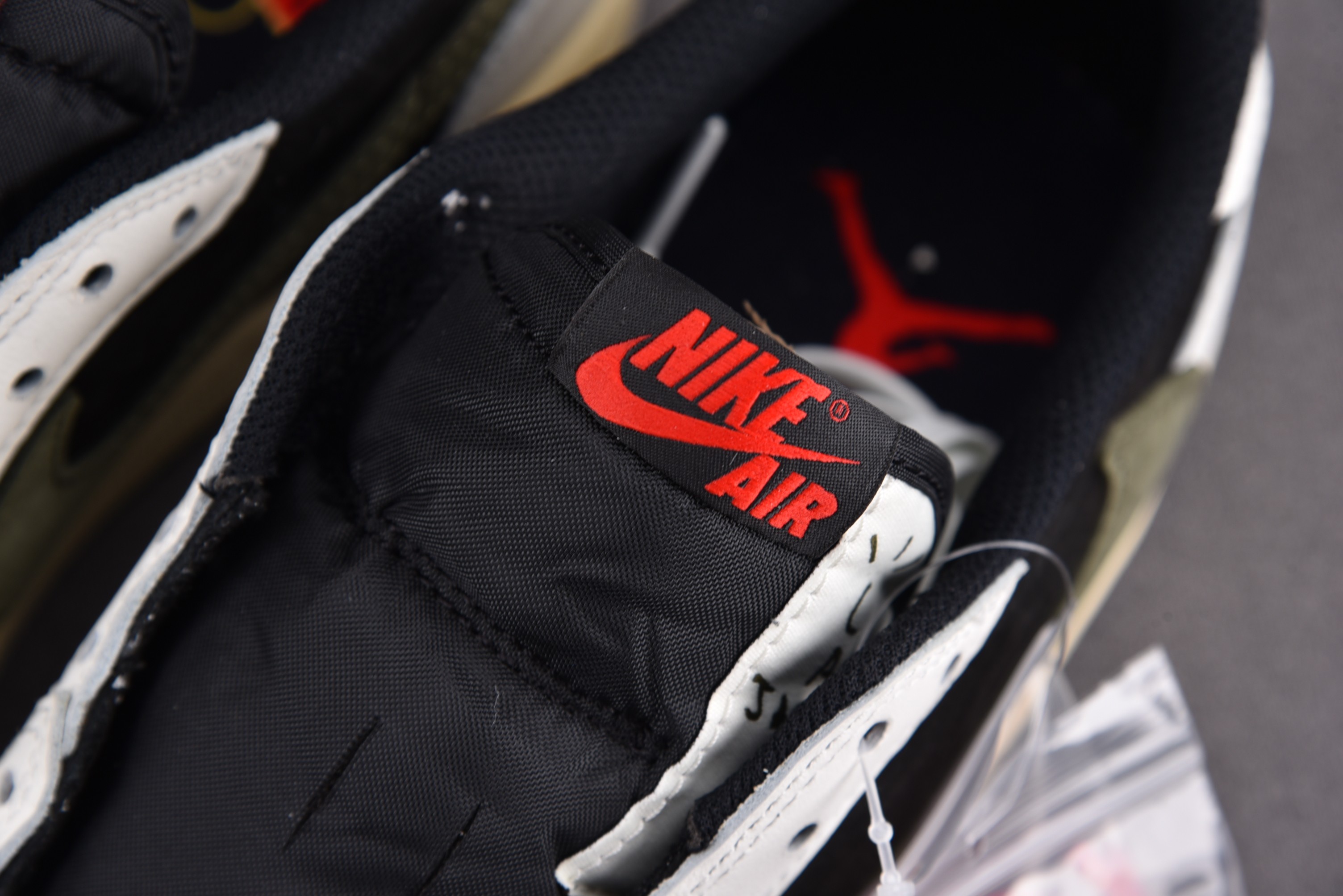 Jordan 1 Retro Low OG SP Travis Scott Olive Dames&Heren