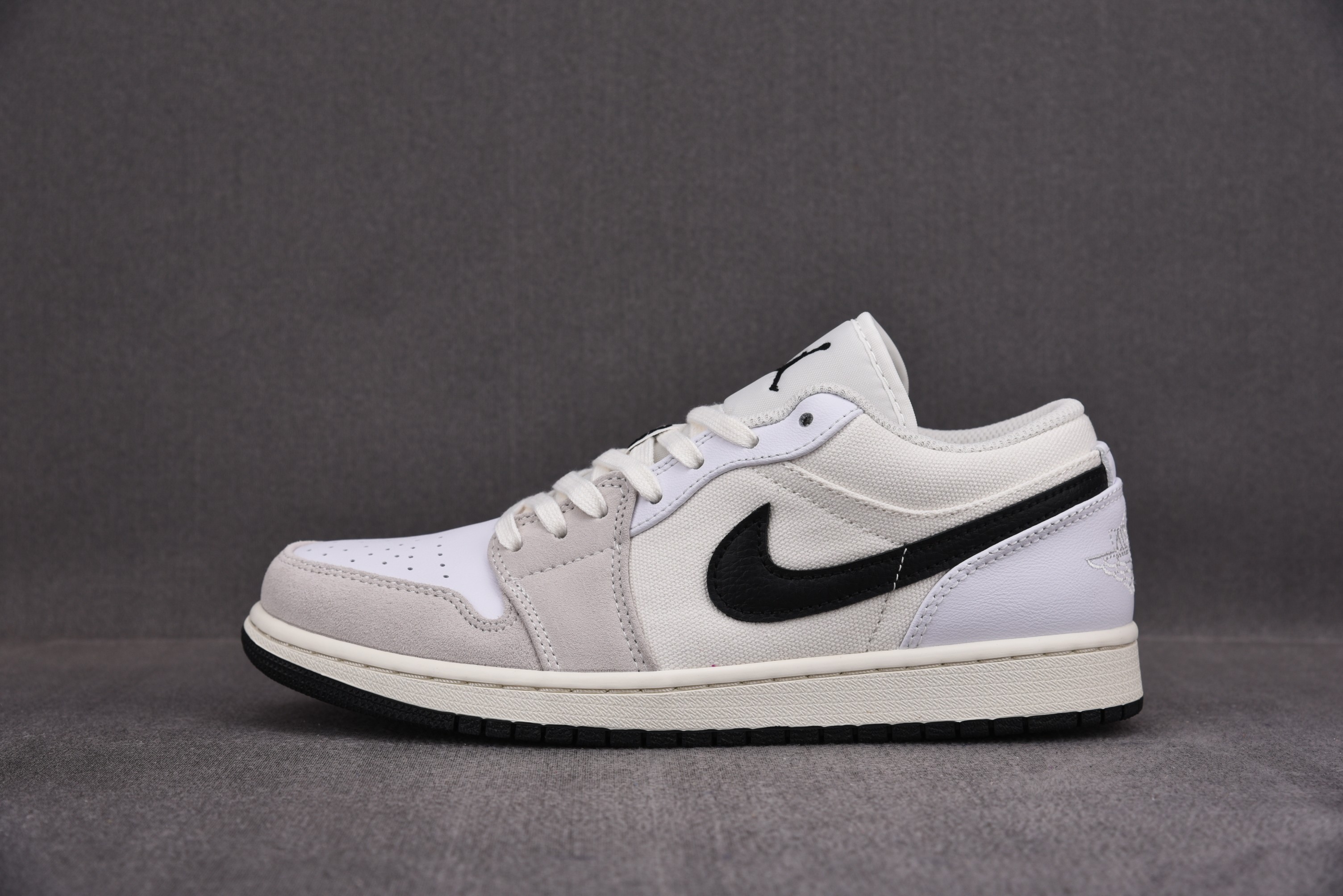 Jordan 1 Low Astrograbber