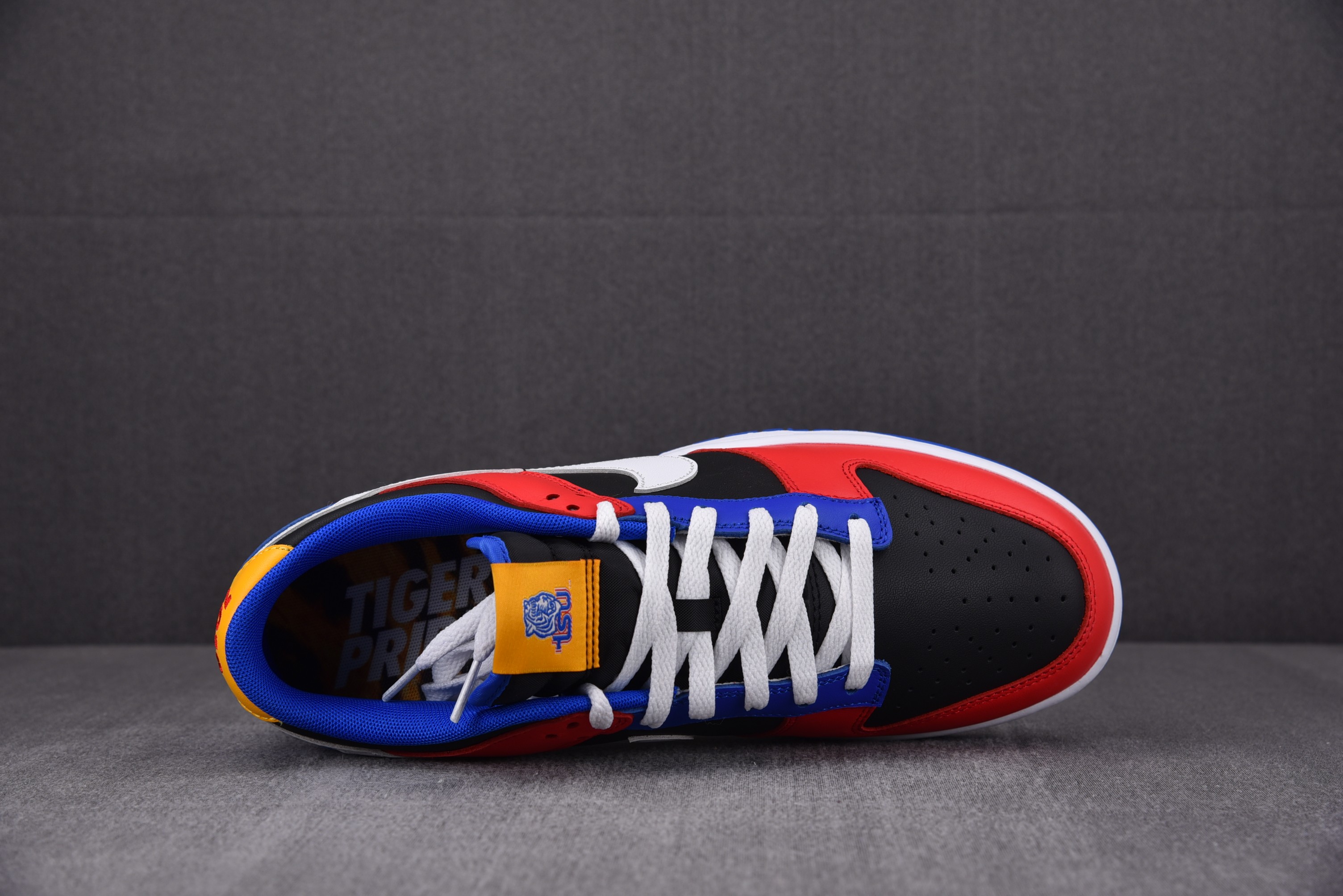 Nike Dunk Low Tennessee State University