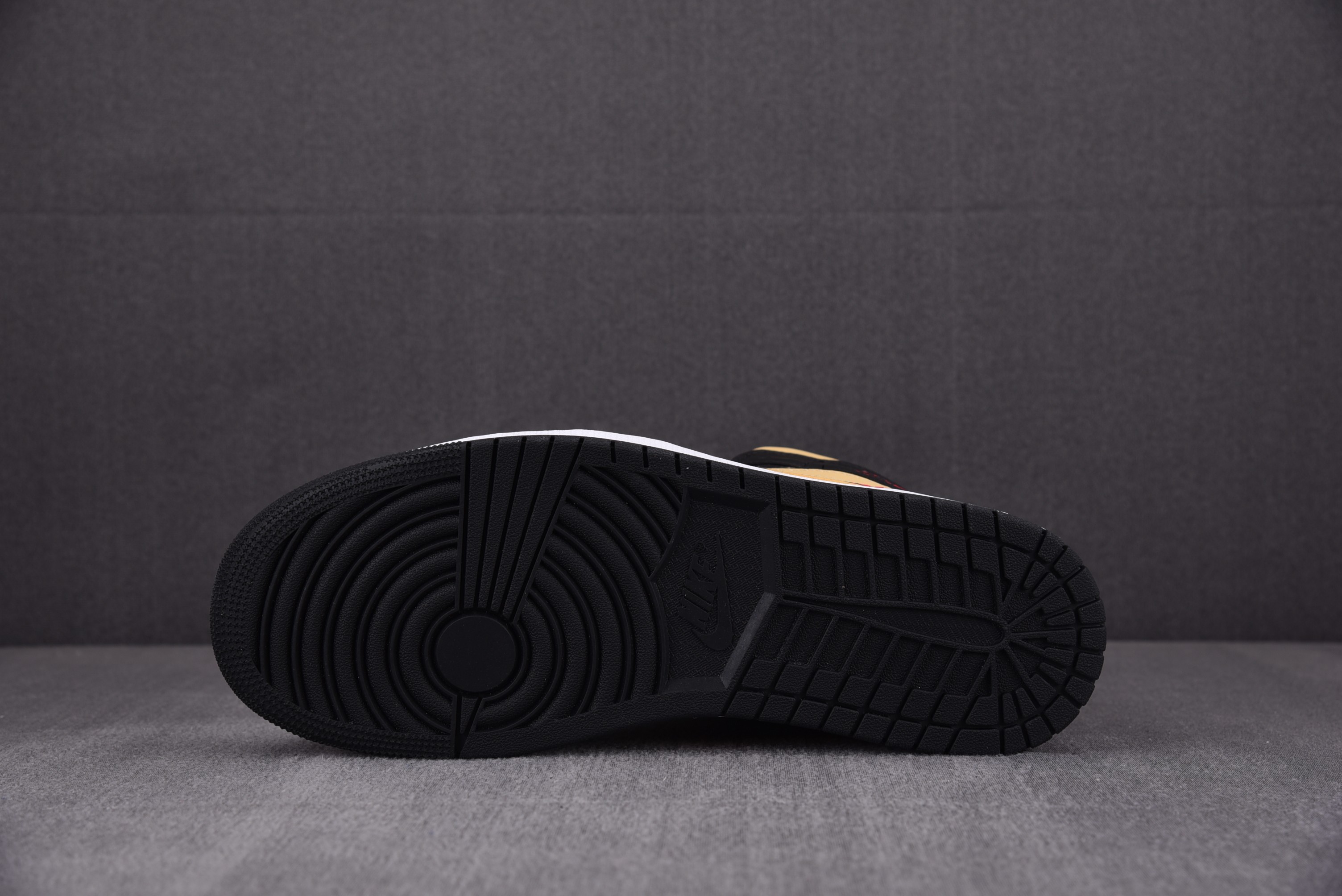 Air Jordan 1 Mid Tartan Swoosh