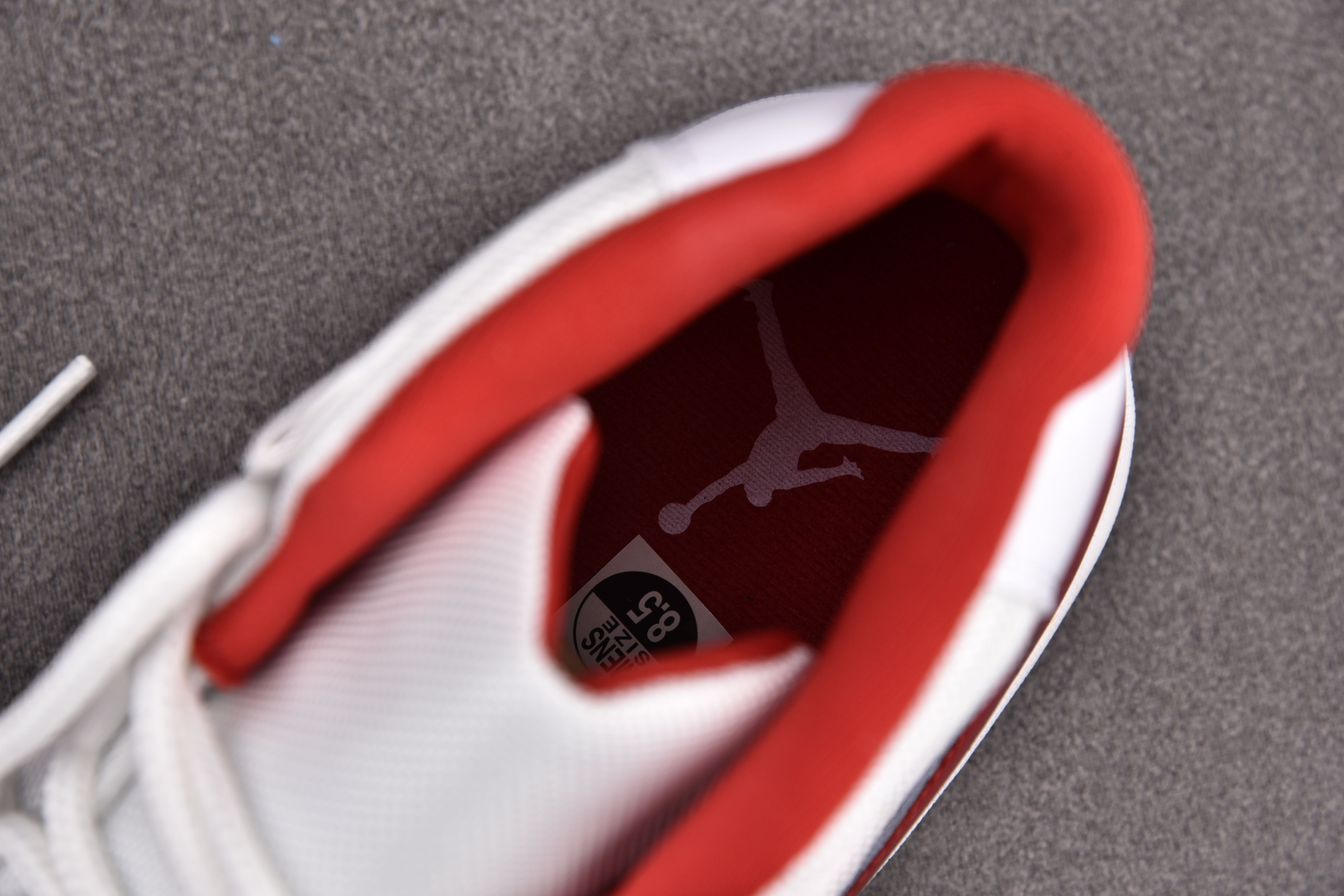 Jordan 11 Retro Cherry