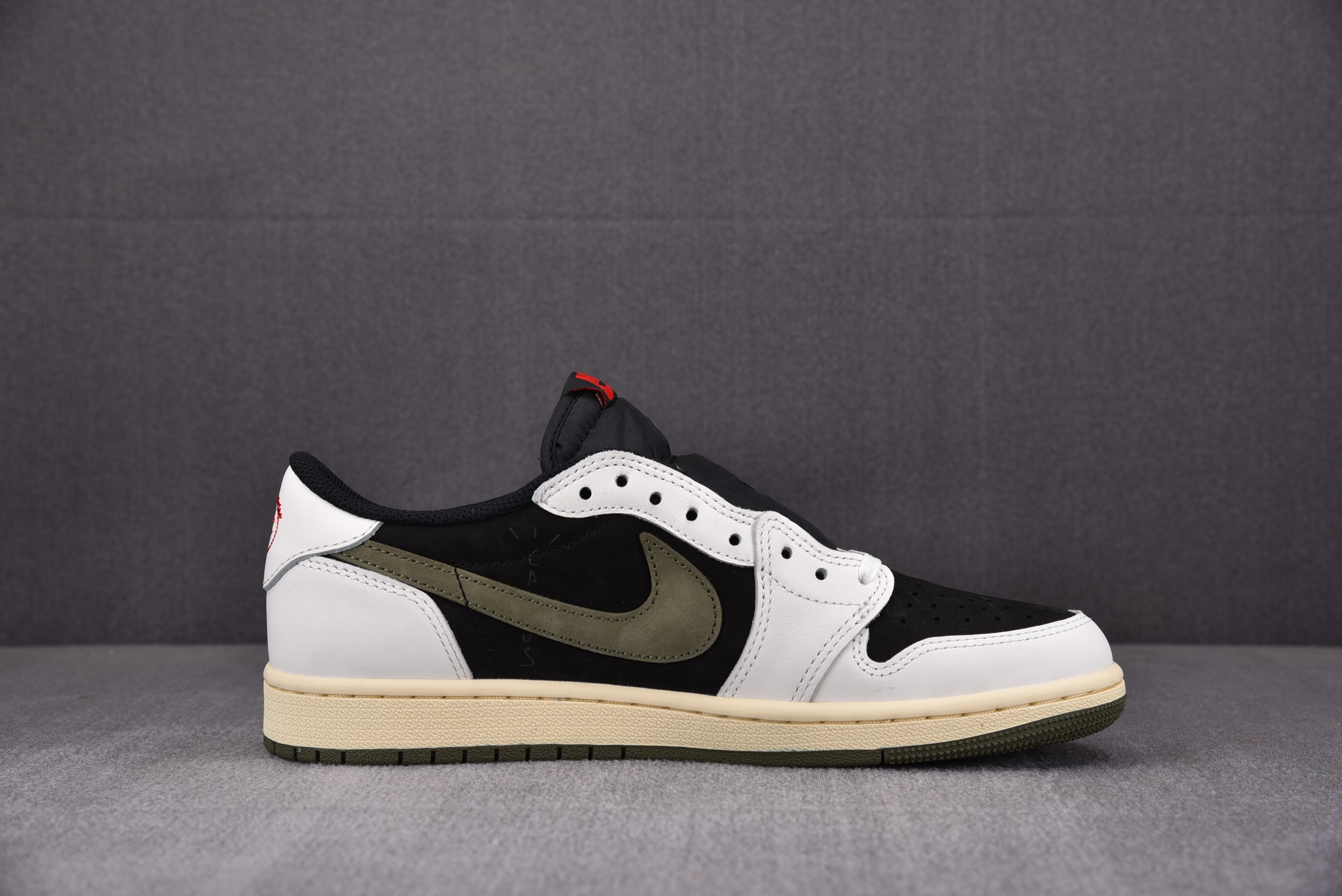 Jordan 1 Retro Low OG SP Travis Scott Olive Dames&Heren