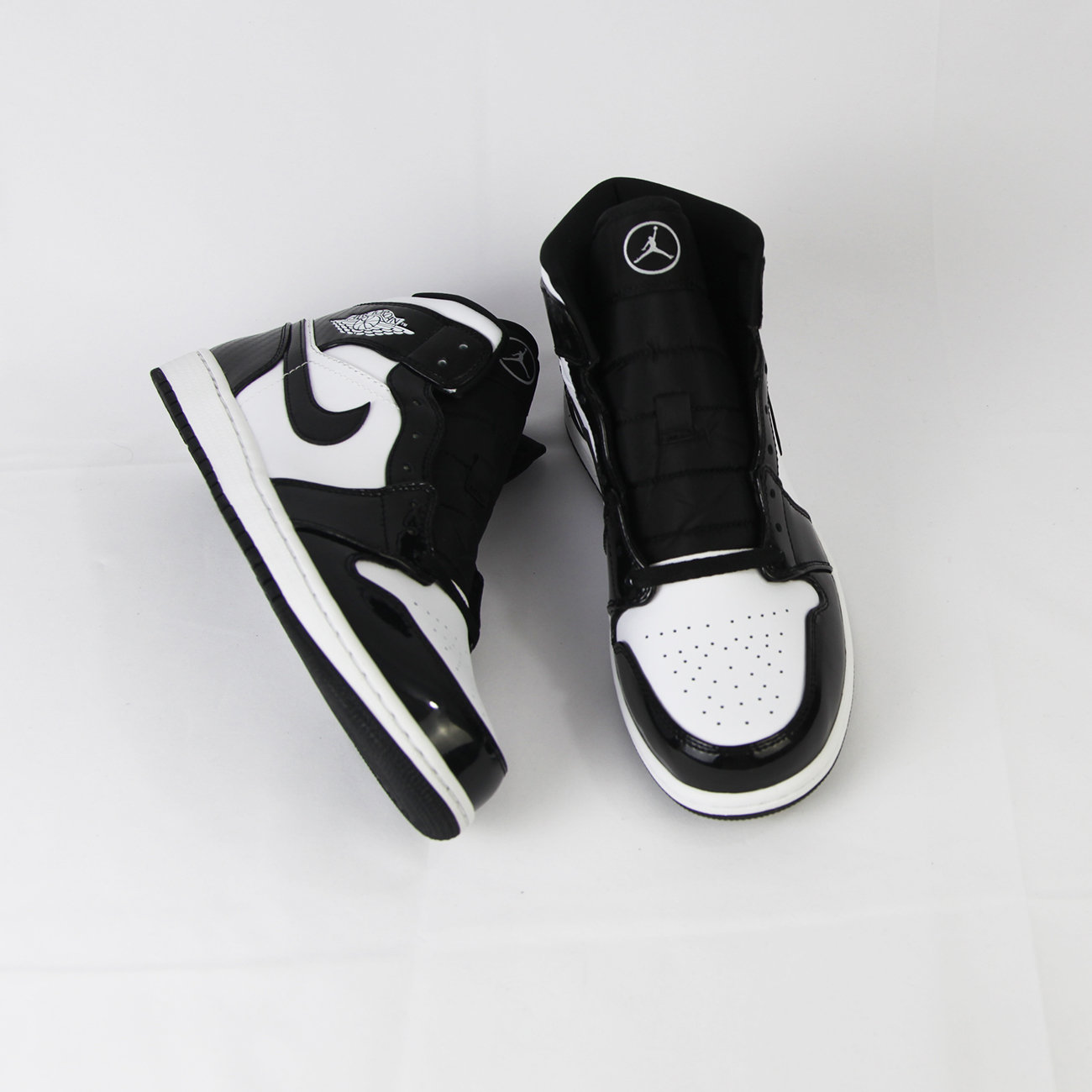 Jordan 1 Mid Carbon Fiber