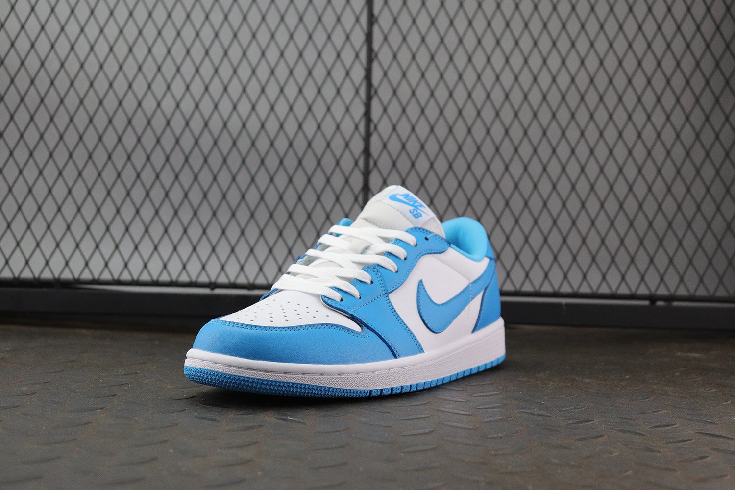 Nike SB Eric Koston x Jordan 1 Low UNC