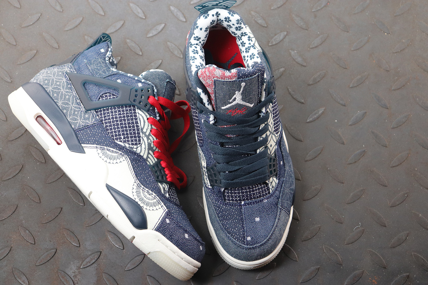 Jordan 4 Retro SE Sashiko