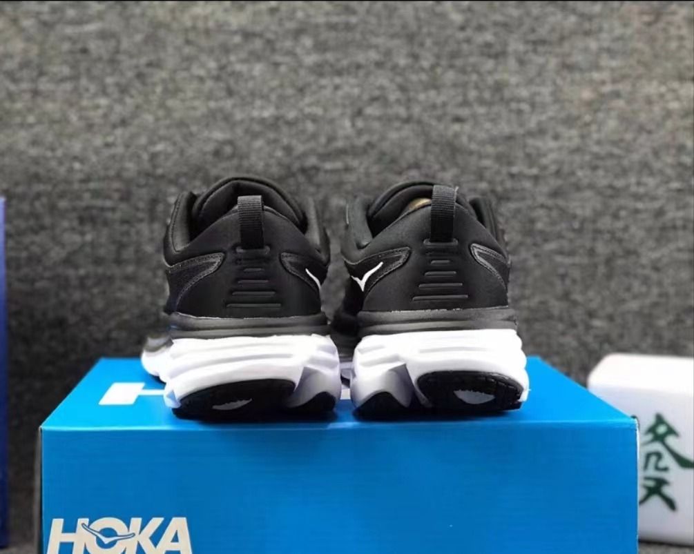 HOKA ONE ONE Bondi 8 Wide